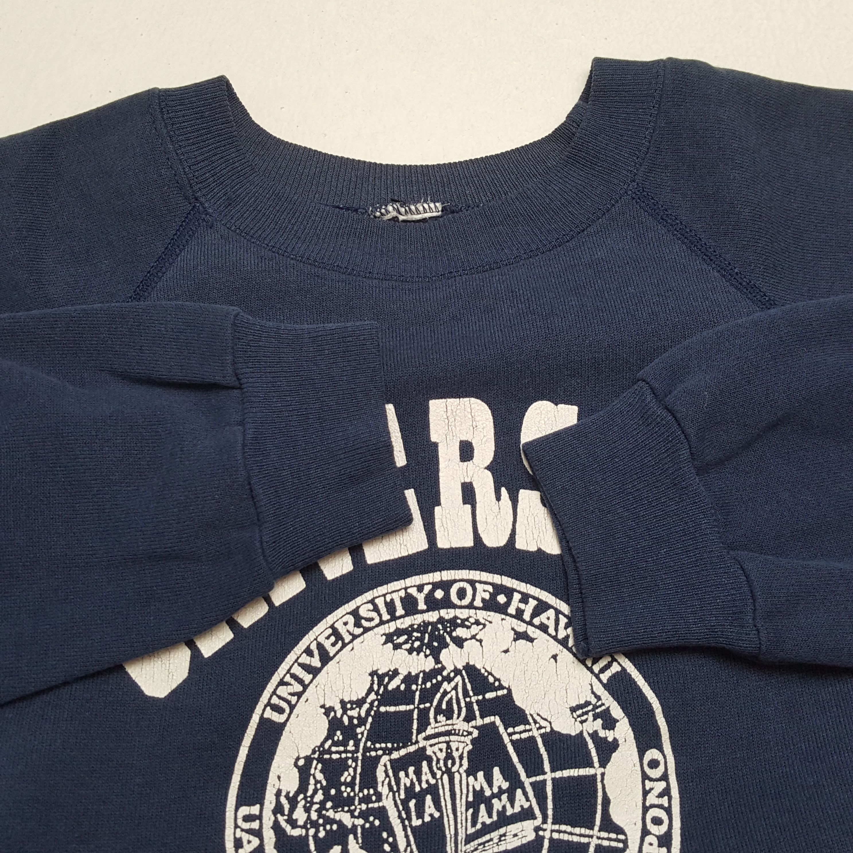 Vintage Vintage 90's UNIVERSITY OF HAWAII Promo Sweatshirts Size US S / EU 44-46 / 1 - 8 Thumbnail