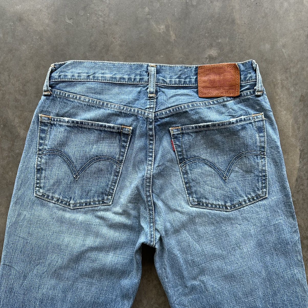 Levi's Vintage Levi’s 502 Distressed Faded Denim Jean Pant W30 Size US 30 / EU 46 - 13 Thumbnail