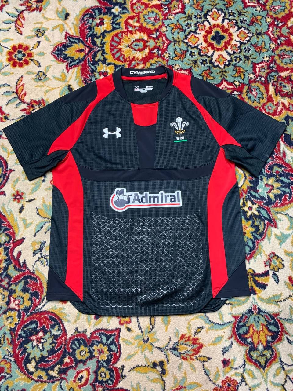 Under Armour × Vintage Wales Union Rugby Shirt Away 2011/2012 Jersey Under Armour Size US M / EU 48-50 / 2 - 1 Thumbnail