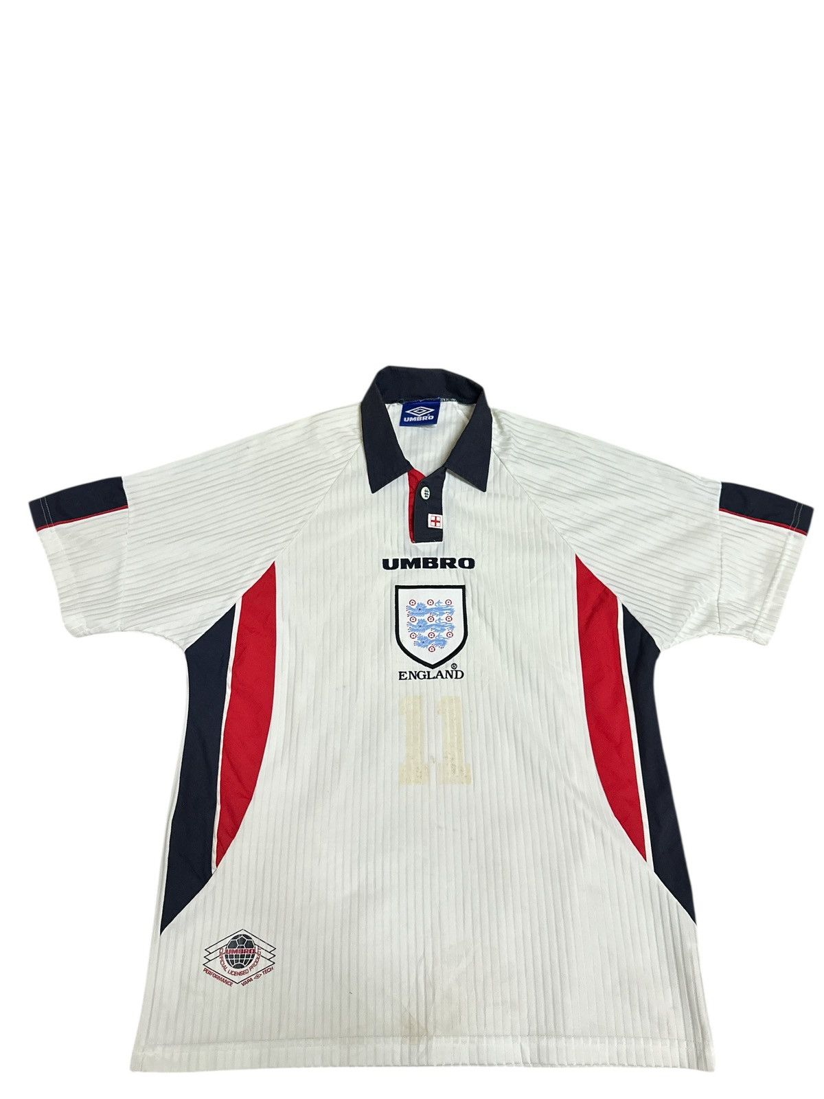 Vintage Vintage Umbro England Football Jersey. Size US XL / EU 56 / 4 - 1 Thumbnail