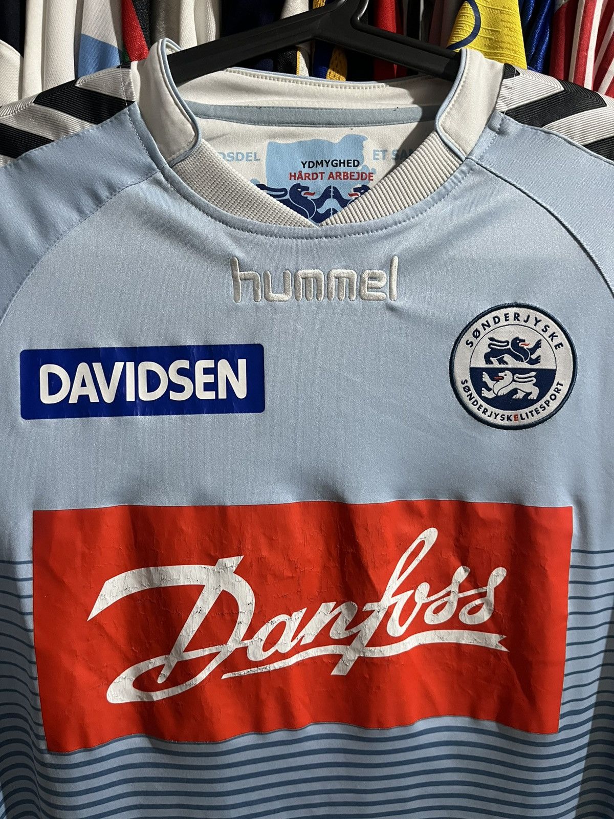 Hummel Hummel SønderjyskE 2017/18 Home Soccer Jersey Size US S / EU 44-46 / 1 - 2 Thumbnail