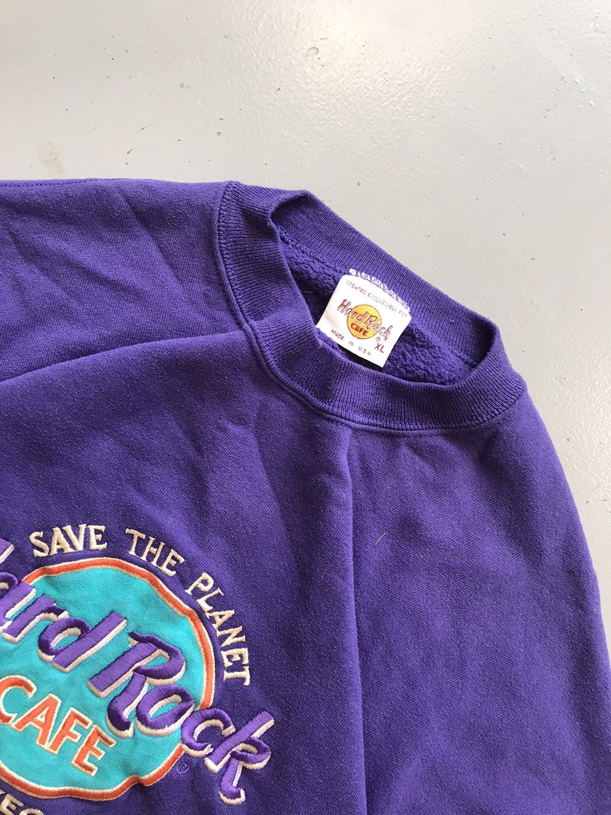 Hard Rock Cafe × Vintage Vintage Hard Rock Cafe logo embroidered sweatshirt Size US M / EU 48-50 / 2 - 5 Thumbnail