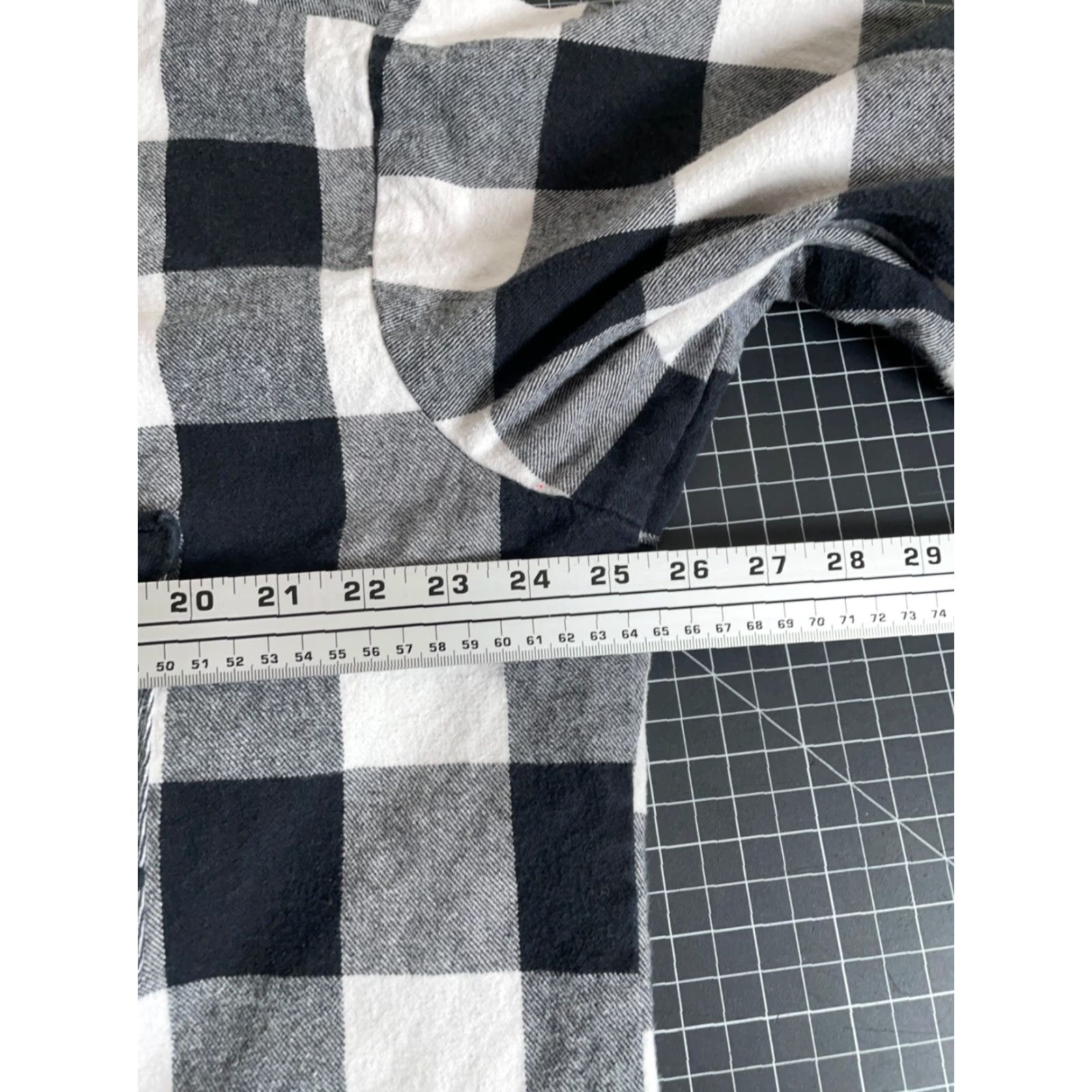 Vintage Big Bill Flannel Shirt Men XL White Black Buffalo Plaid Heavyweight Workwear 90s Grunge USA Size US XL / EU 56 / 4 - 5 Thumbnail