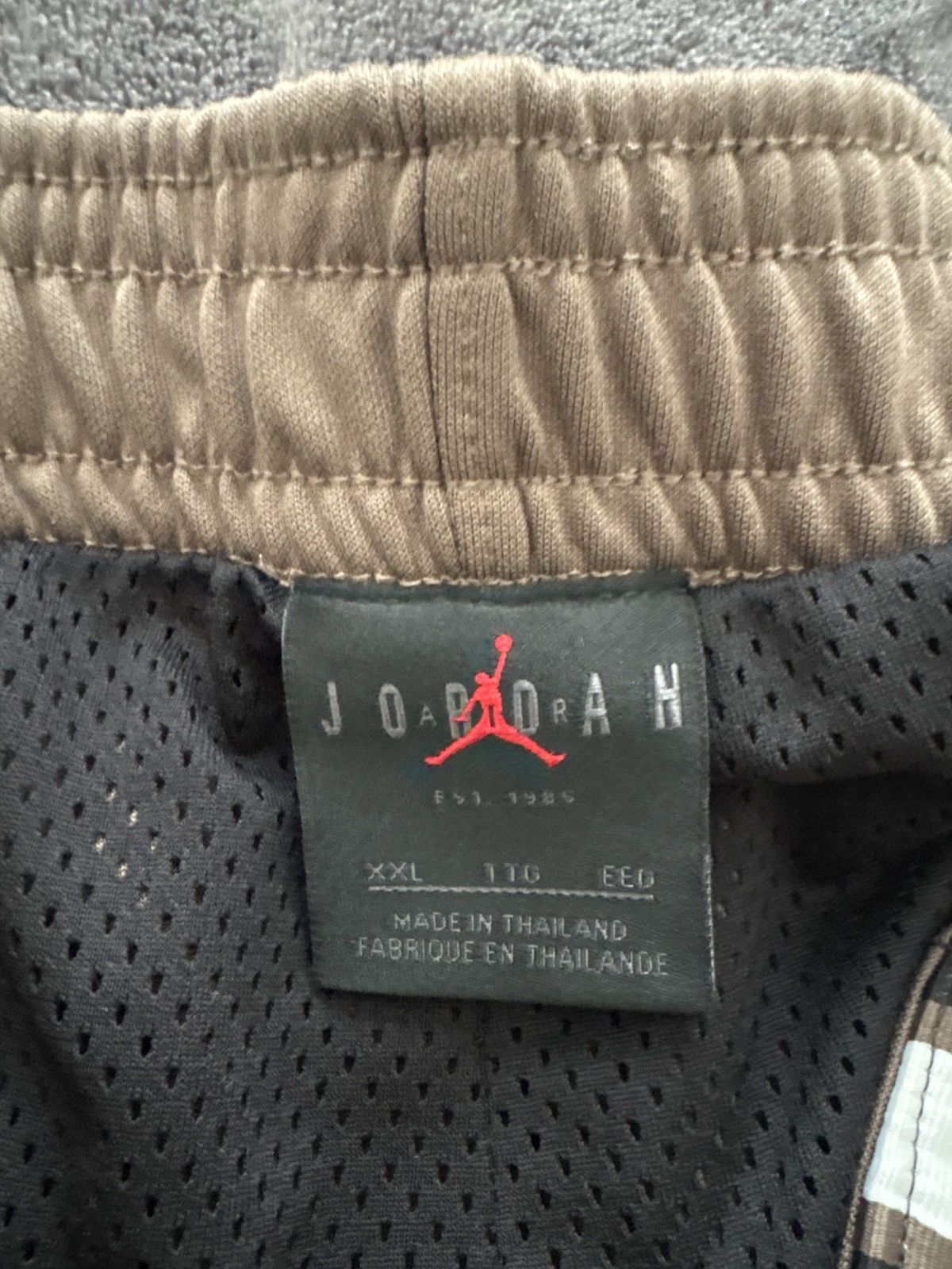 Jordan Brand × Travis Scott Travis Scott x Jordan MJ Track Pants Palomino Size US 38 / EU 54 - 6 Thumbnail