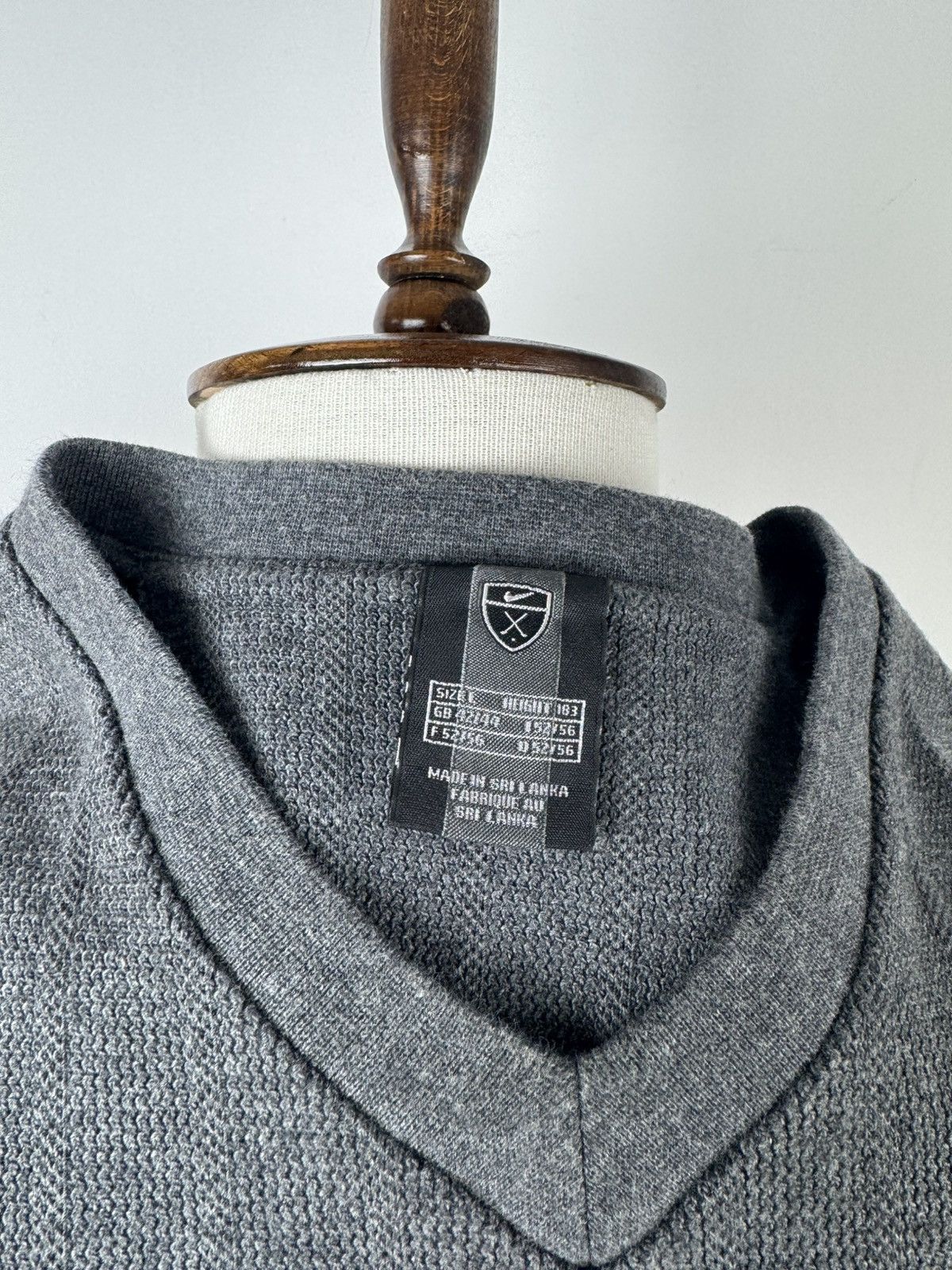 Nike × Vintage Men’s Vintage Nike Vest Sweater size L Size US L / EU 52-54 / 3 - 5 Thumbnail