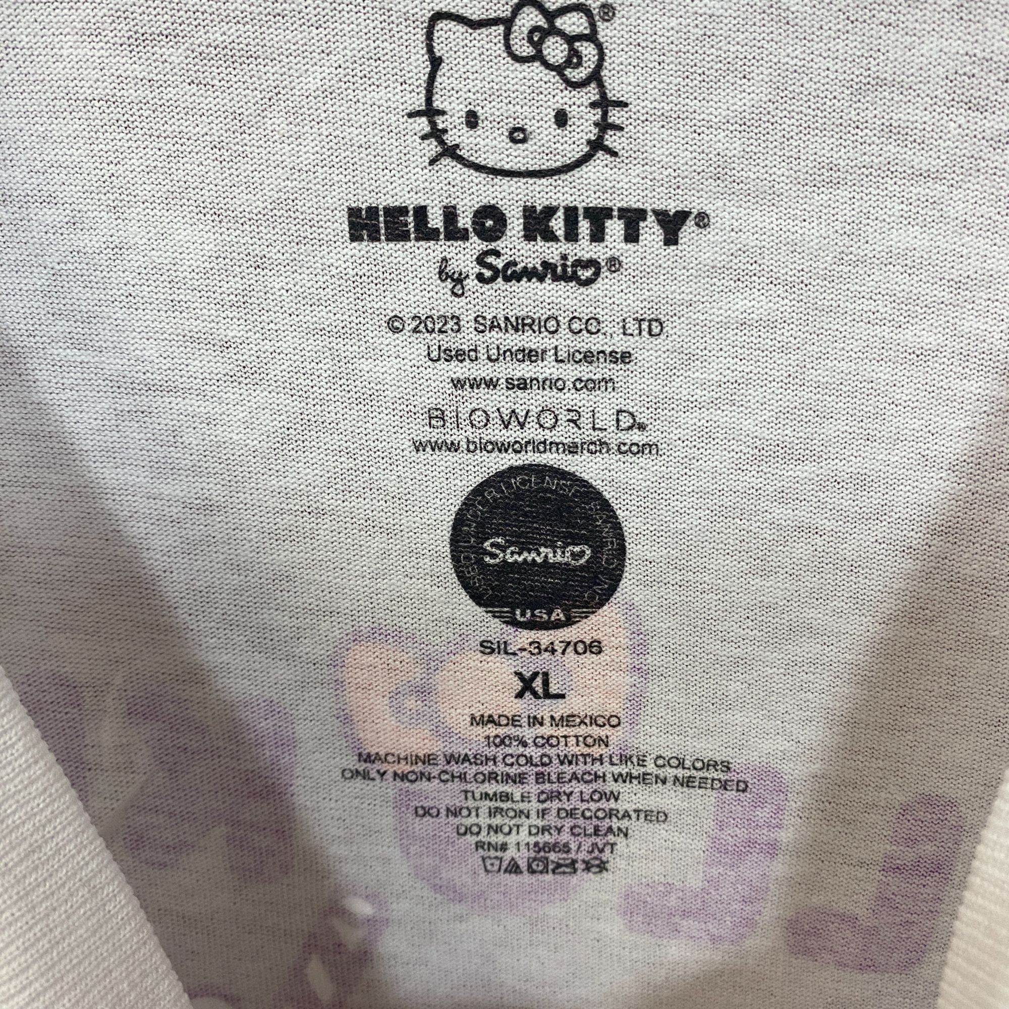 Disney Sanrio Hello Kitty Boba Tea & Strawberry Milkshake T-Shirt S Size US XL / EU 56 / 4 - 6 Thumbnail