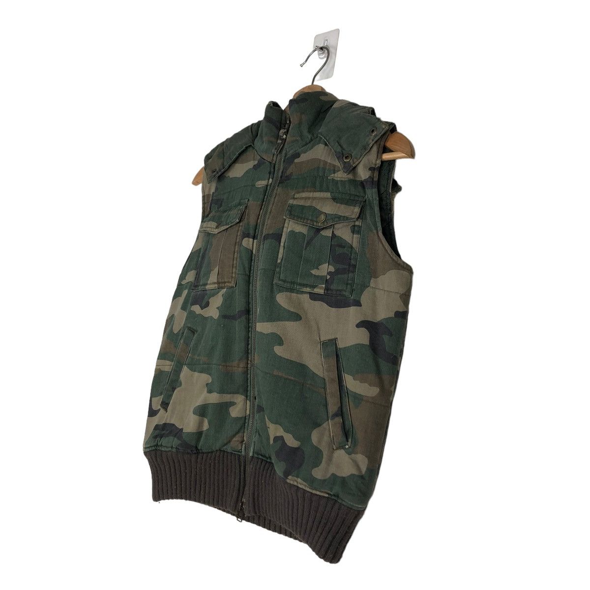 Japanese Brand 🔥BIKER PARACHUTE BONDAGE DESIGN TANK TOP MILITARY CAMO Size US L / EU 52-54 / 3 - 2 Thumbnail