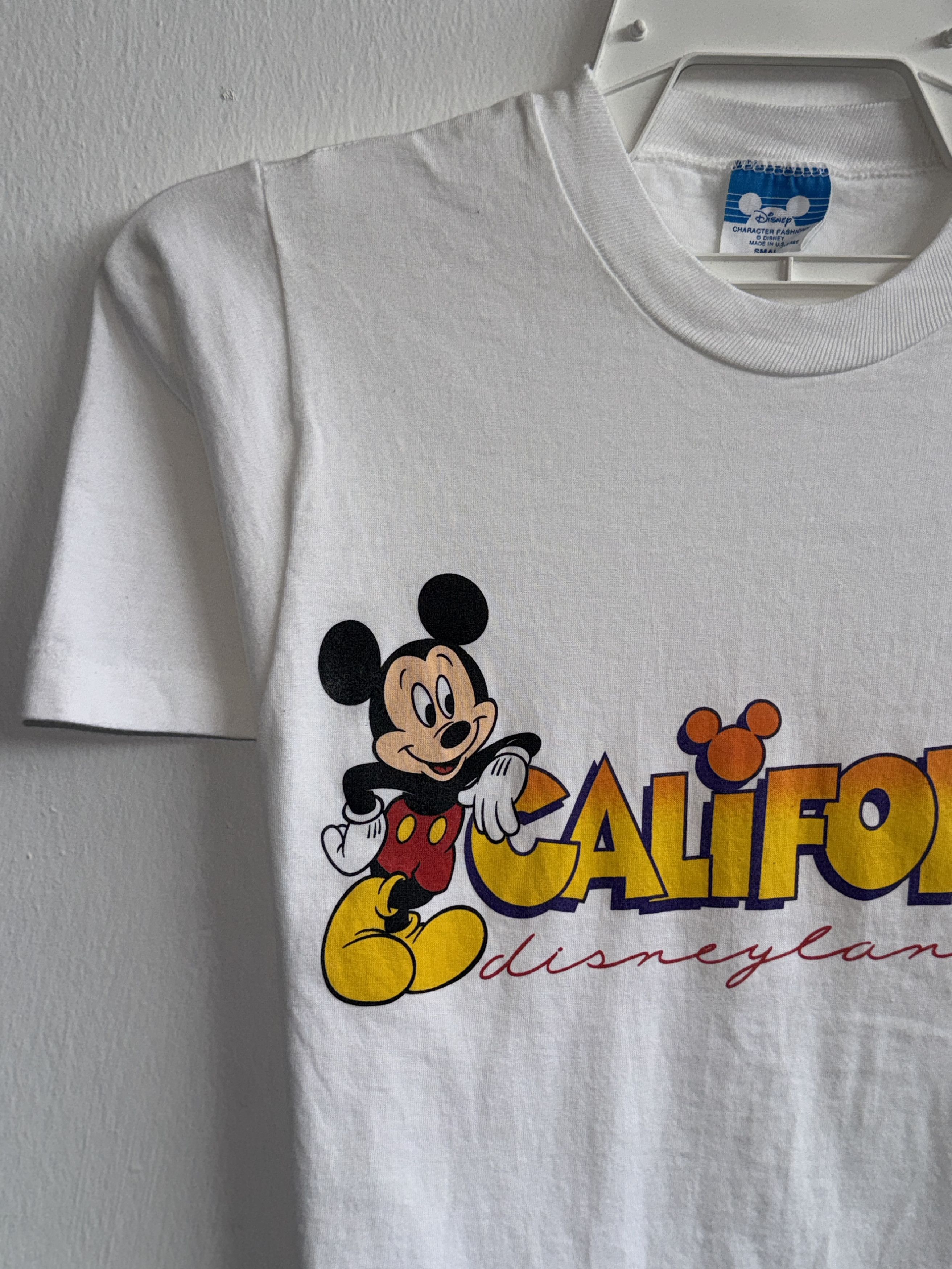 Vintage Disney California Disneyland Park Vintage T-Shirt Size US S / EU 44-46 / 1 - 2 Thumbnail