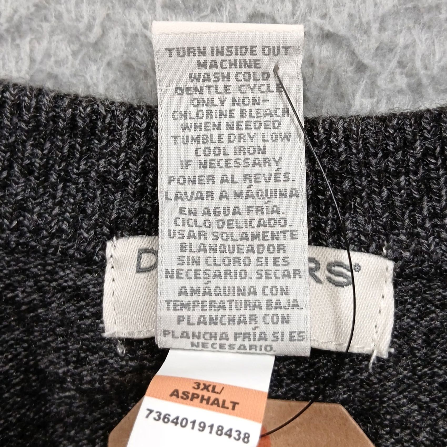 Dockers Dockers Men's Vest 3XL Gray Cable Knit Comfort Touch NWT V-Neck Sweater Vest, Bodywarmer, Classic, Casual, Workwear, Men’s, Knit, Fall Winter Size US XXL / EU 58 / 5 - 7 Thumbnail