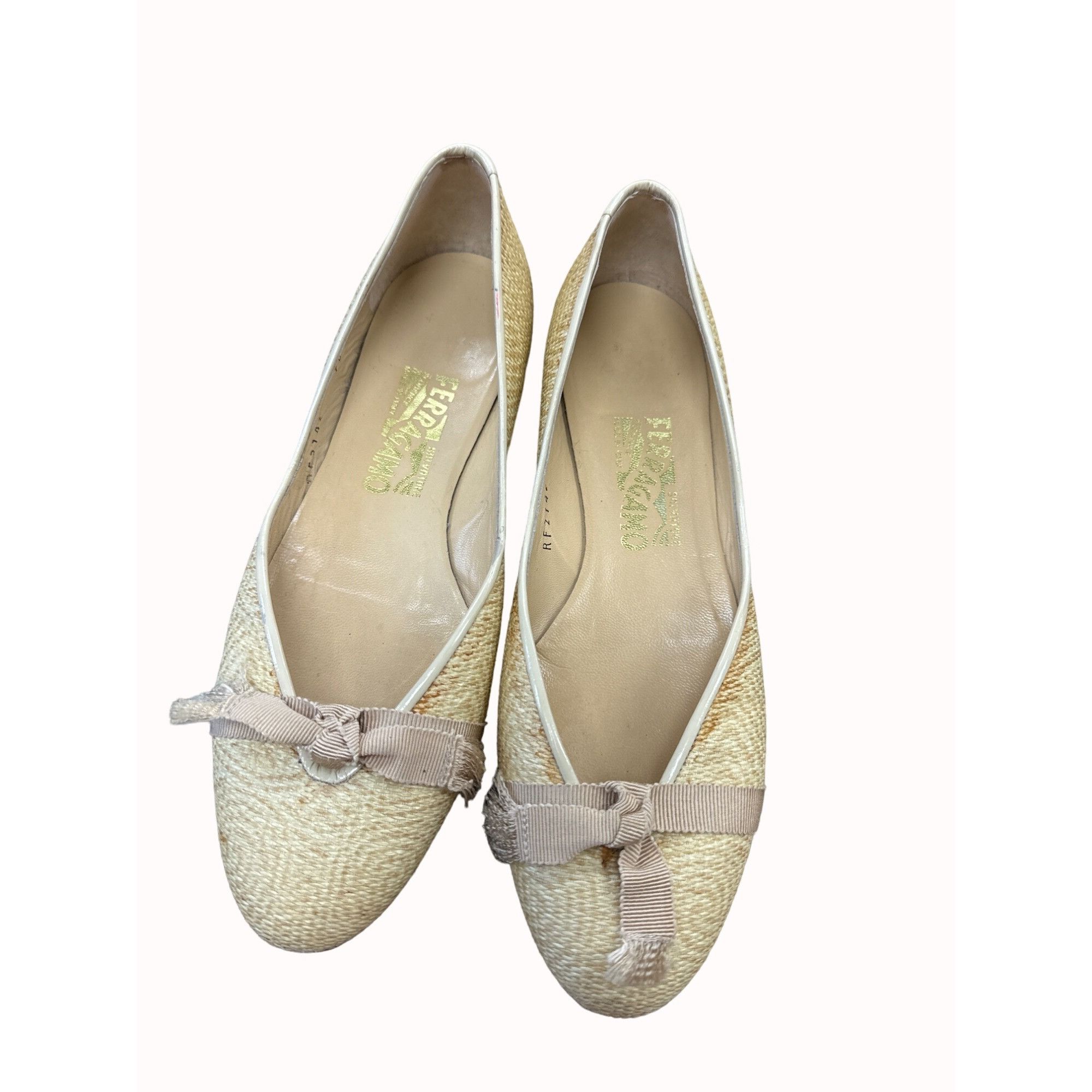 Salvatore Ferragamo Salvatore Ferragamo women’s beige leather shoes flats SKU 63 Size US 7.5 / IT 37.5 - 8 Thumbnail