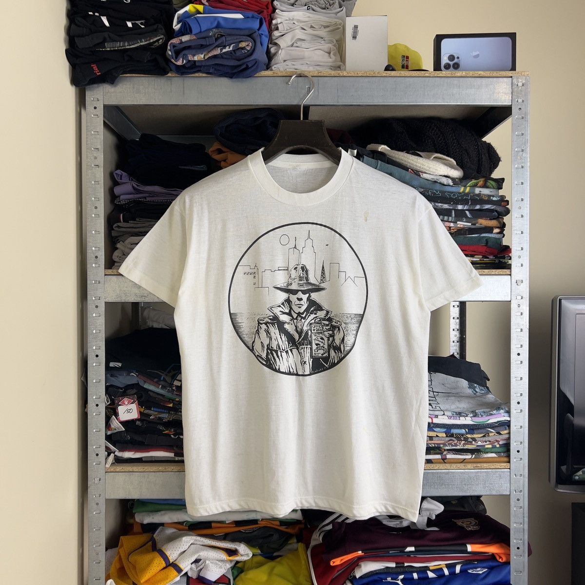 Other Rare! Vintage Toot And The Finks Office Big Logo Tee 90s Size US XL / EU 56 / 4 - 1 Thumbnail