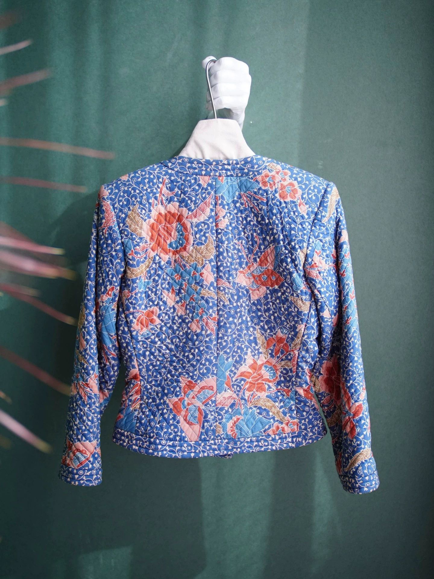 Yves Saint Laurent YSL 1986 SS Runway Butterfly Floral Quilted Blazer Size XXS / US 00 / IT 34 - 7 Thumbnail