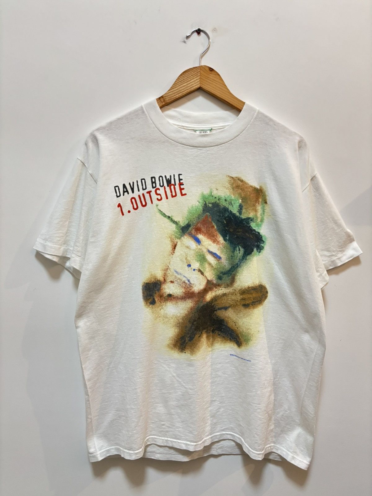 Vintage Vintage 1995 David Bowie "1. Outside" Tour Band Tee Size US L / EU 52-54 / 3 - 1 Thumbnail