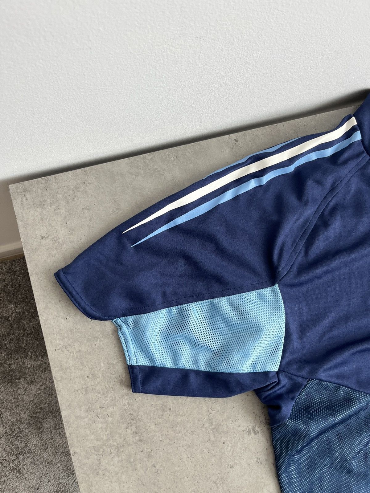 Vintage Vintage Argentina 2004/2005 Soccer Jersey Size US S / EU 44-46 / 1 - 2 Thumbnail