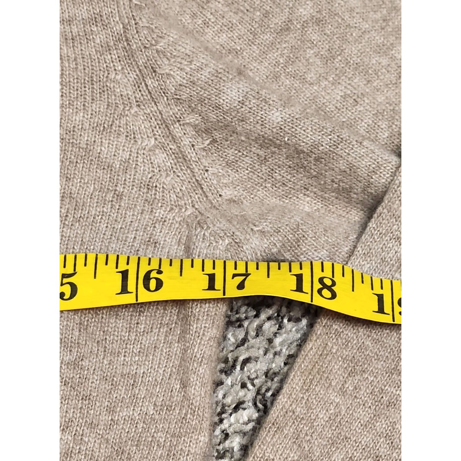 Bloomingdale's Bloomingdale's Sweater Brown Turtleneck 100% Cashmere L Size L / US 10 / IT 46 - 4 Thumbnail