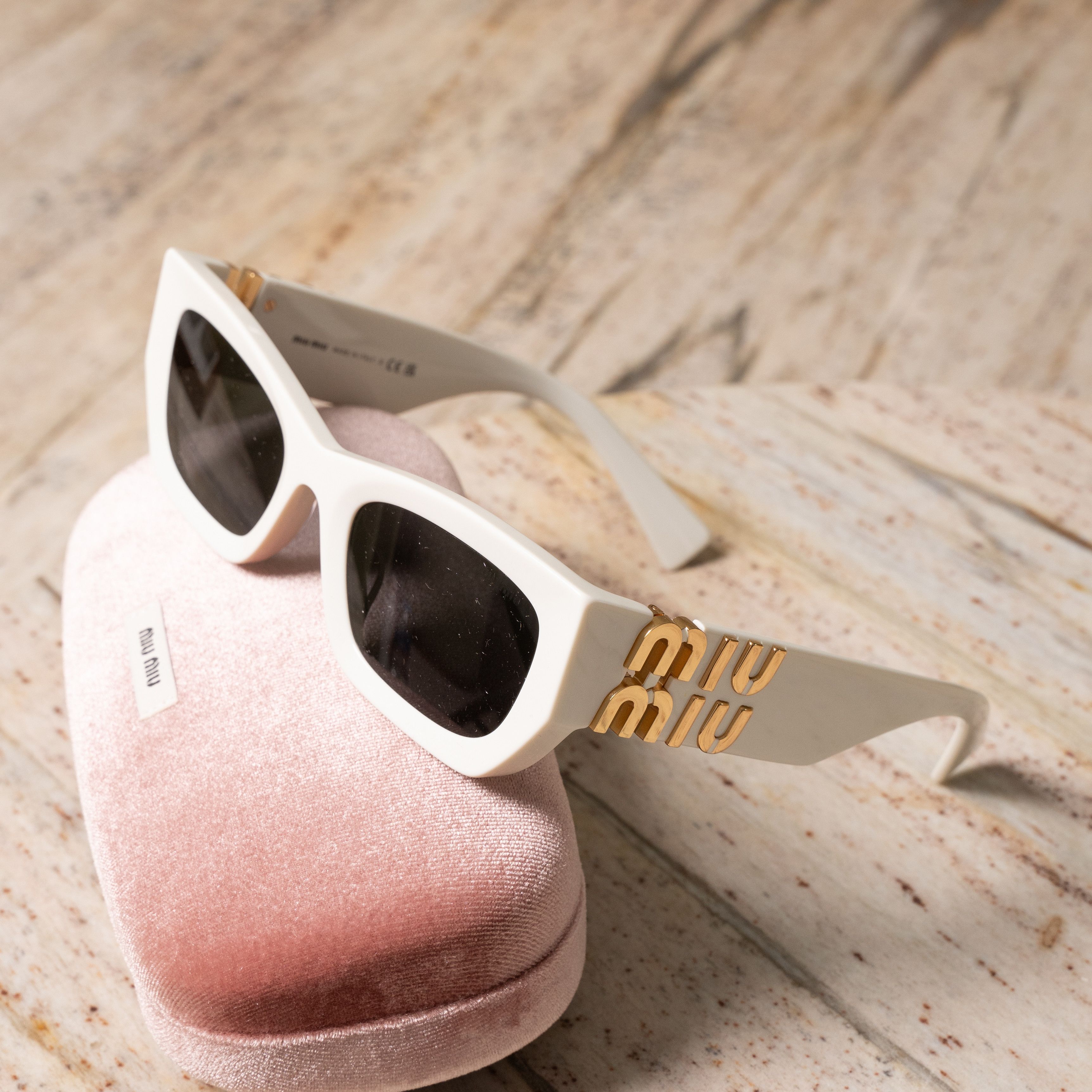 Miu Miu MIU MIU MU 09WS 1425S0 Sunglasses WHITE | Grailed