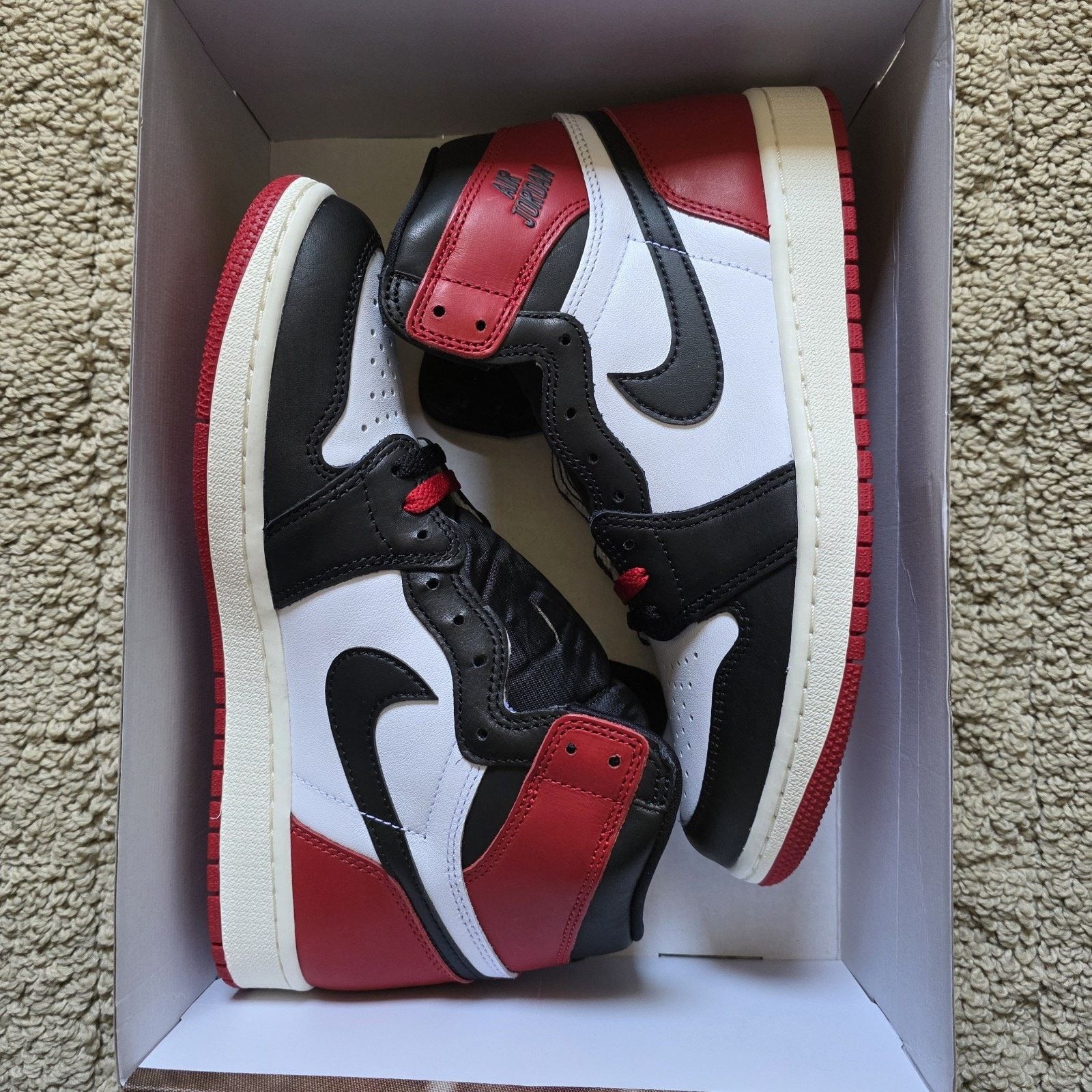Jordan Brand Air Jordan 1 Retro OG High Black Toe Brand New Sz 8.5 Size US 8.5 / EU 41-42 - 9 Thumbnail