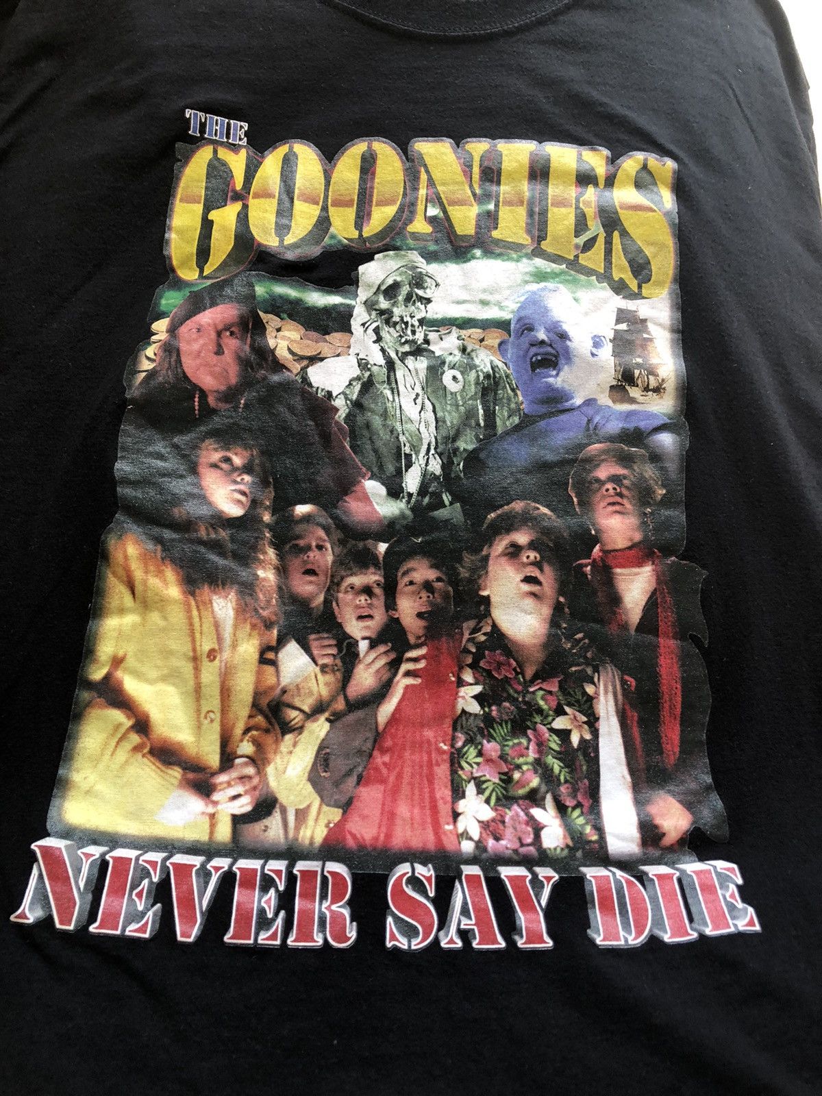 Vintage VINTAGE THE GOONIES SERIES MOVIE TEE SHIRT Size US L / EU 52-54 / 3 - 2 Thumbnail