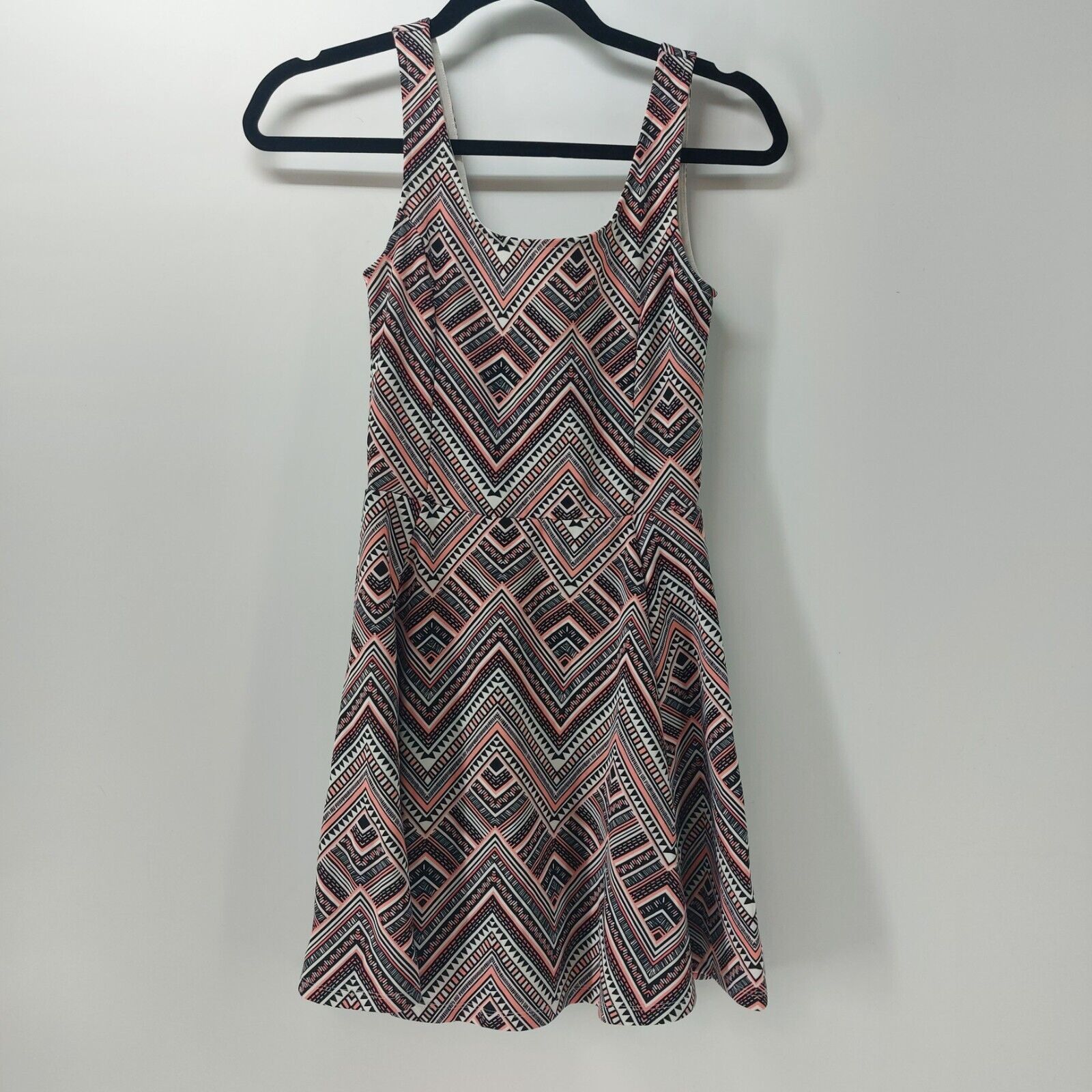 Divided Divided Women's Zig Zag Black Whtie Coral Sleeveless Dress 6 Size M / US 6-8 / IT 42-44 - 1 Thumbnail