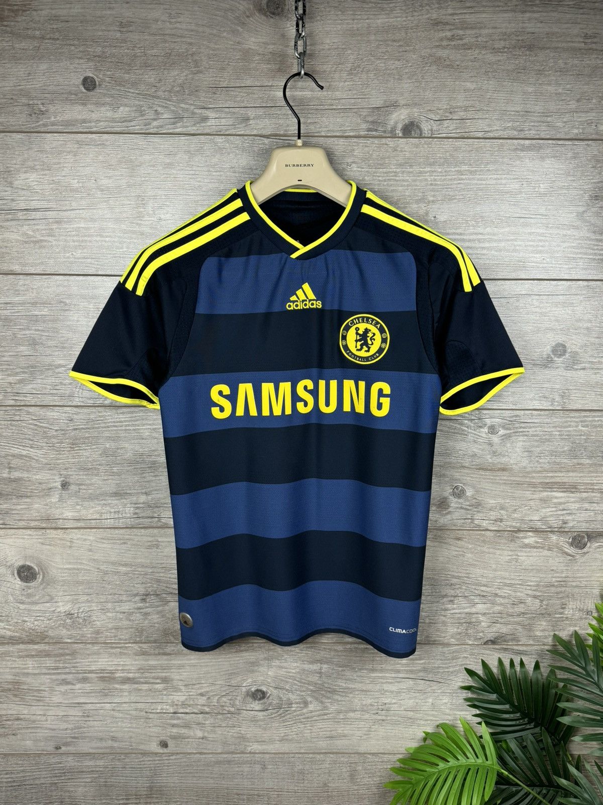 Adidas × Chelsea Soccer Adidas Soccer Jersey Chelsea 2009 2010 Vintage Size US XXS / EU 40 - 1 Thumbnail