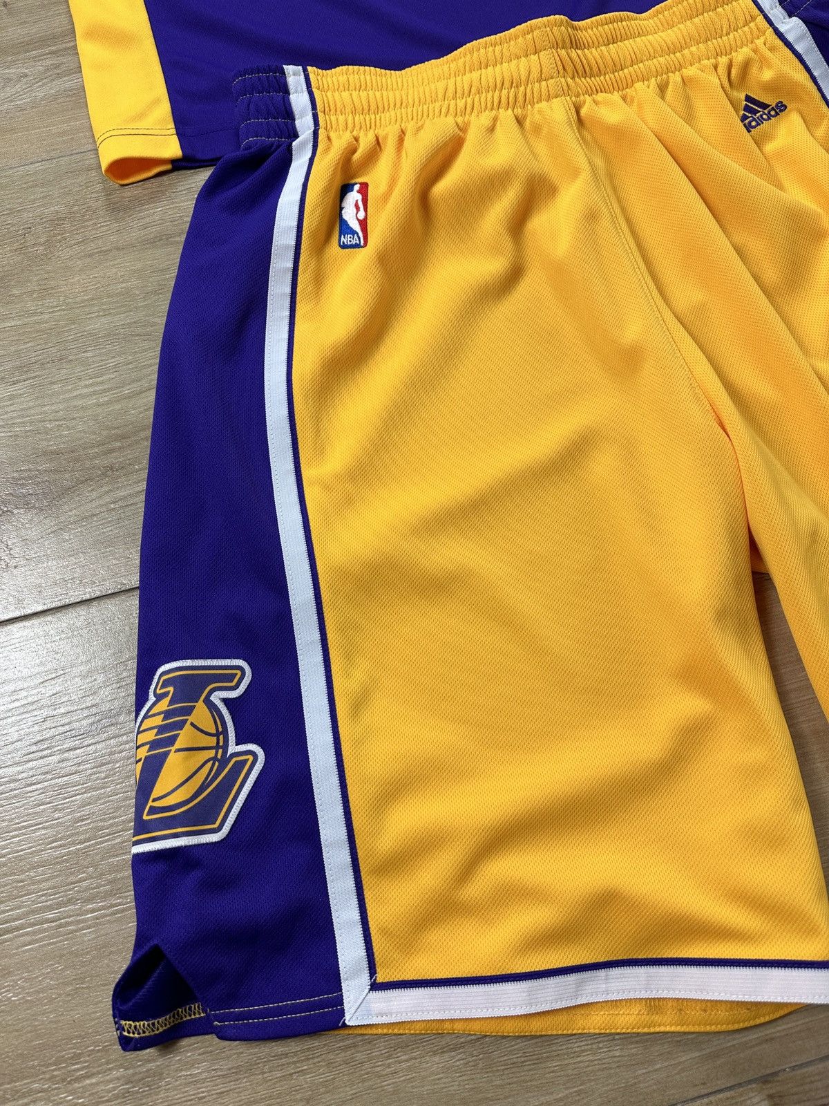 Adidas × NBA #16 Gasol L.A. Lakers Adidas Jerseys + Shorts Set Vintage Size US L / EU 52-54 / 3 - 3 Thumbnail