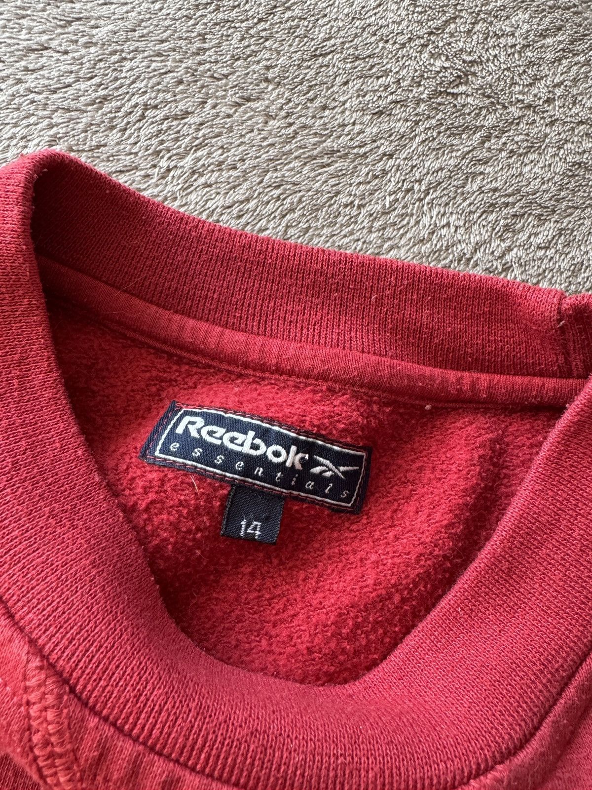 Vintage Reebok Essentials Y2K vintage faded Baggy Sweatshirt Size US S / EU 44-46 / 1 - 4 Thumbnail