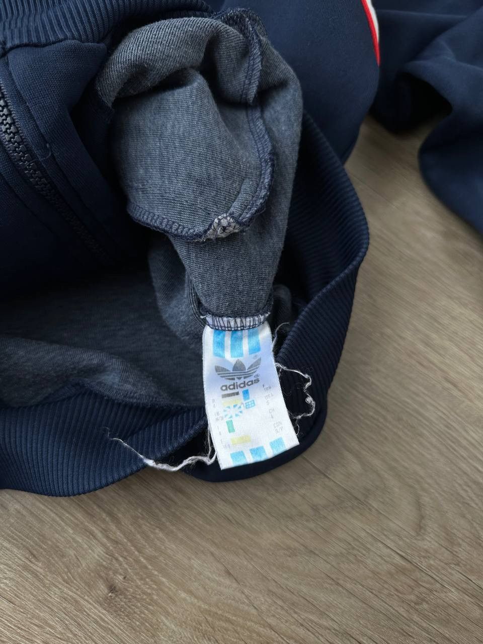 Adidas Vintage Adidas Sportswear Blue Distressed Full Zip Hoodie Size US S / EU 44-46 / 1 - 9 Thumbnail