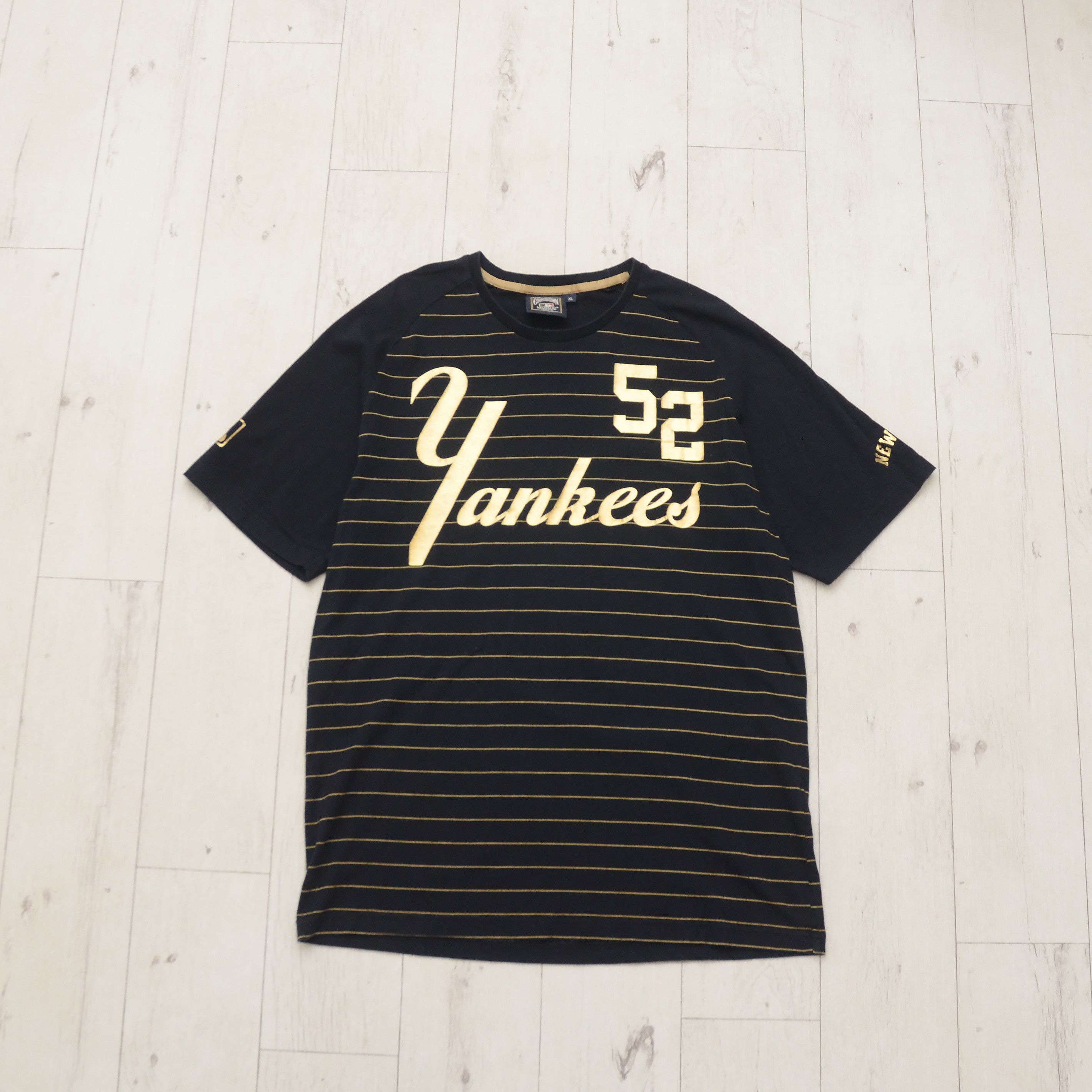 Majestic × New York Yankees × Vintage New York Yankees MAJESTIC T-Shirt Black Gold Tee Rare Sz L-M Size US L / EU 52-54 / 3 - 1 Thumbnail