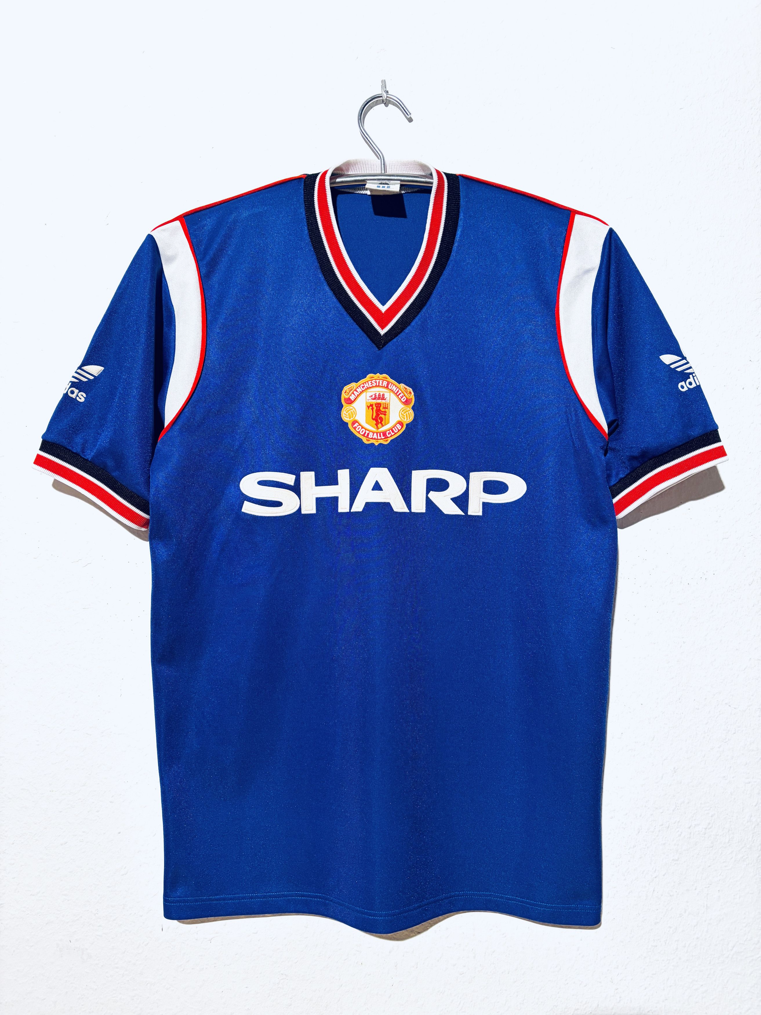 Adidas Manchester United 3rd Jersey 1984 1986 Size US M / EU 48-50 / 2 - 1 Thumbnail
