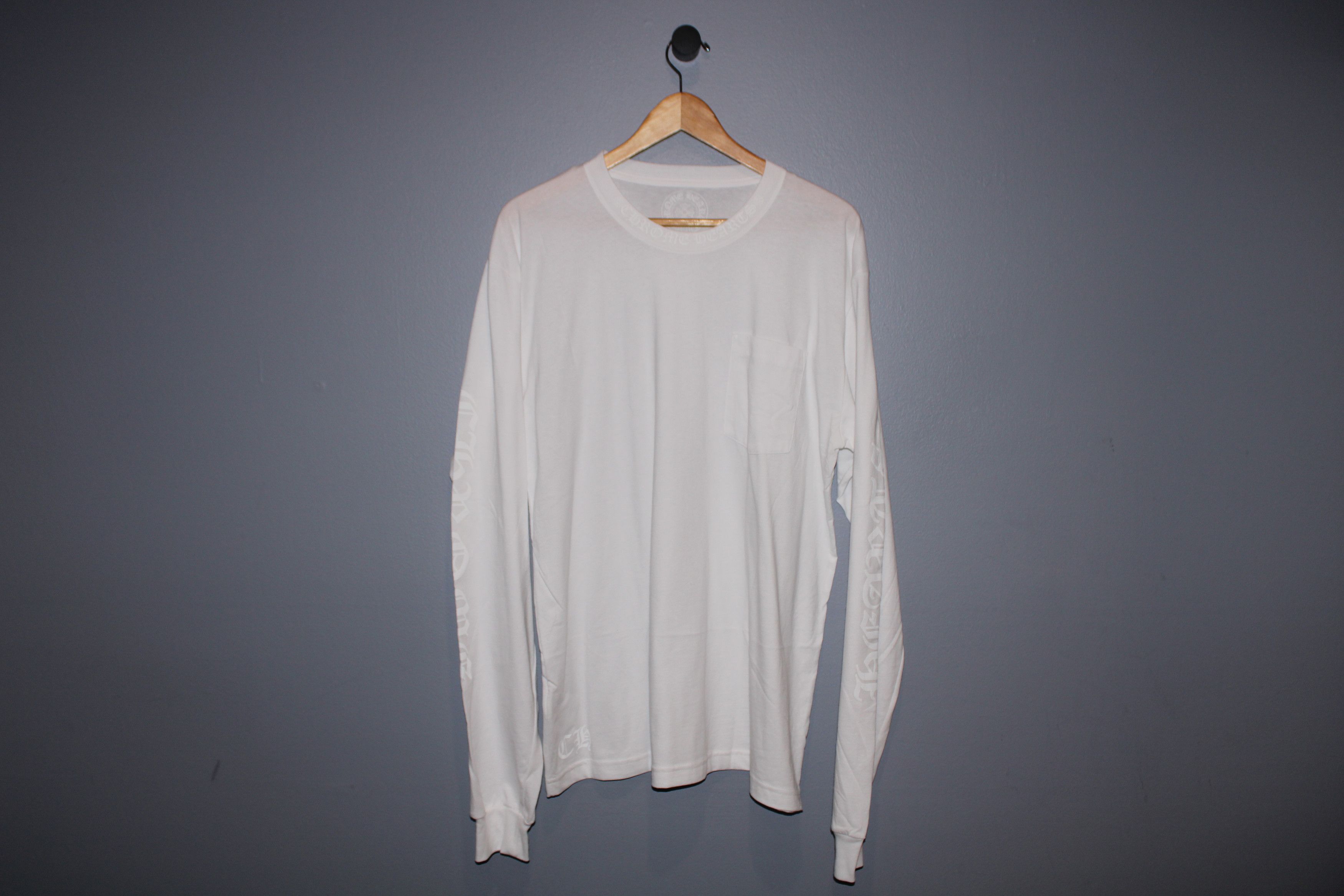 Chrome Hearts CHROME HEARTS WHITE NECK LOGO LONG SLEEVE Size US L / EU 52-54 / 3 - 1 Thumbnail