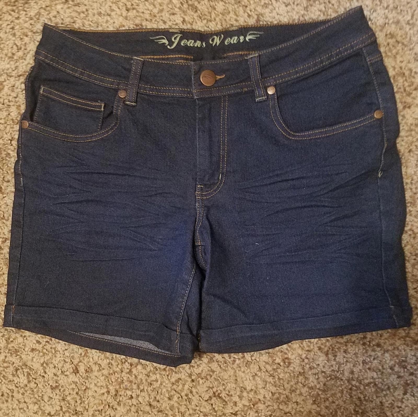 Designer esmara Jean's Wear Denim Shorts Size 12 Size 34" / US 12 / IT 48 - 2 Thumbnail
