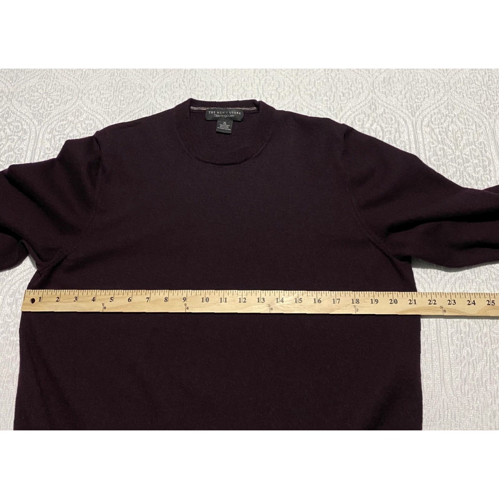 Bloomingdale's The Men's Store Bloomingdale's Sweater Mens XL Burgundy Merino Wool Crewneck Size US XL / EU 56 / 4 - 7 Thumbnail