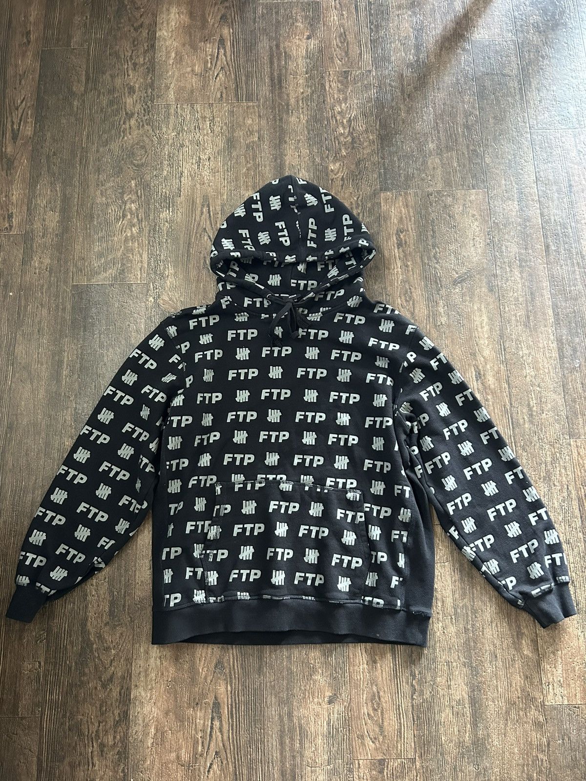 Ftp x undefeated all over hoodie black online