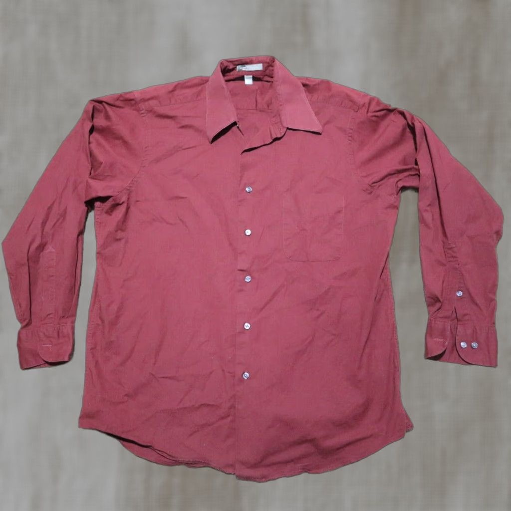 Van Heusen VINTAGE Van Heusen Shirt Red Lux Sateen Regular Button Down Shirt Men's XL 17 32 33 55% Cotton 45% Polyester Wrinkle Free Size US XL / EU 56 / 4 - 1 Thumbnail