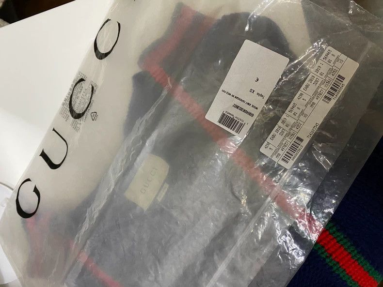 Gucci Gucci Classic red and blue wool cardigan sweater 2501-Nexta Size US XS / EU 42 / 0 - 5 Thumbnail