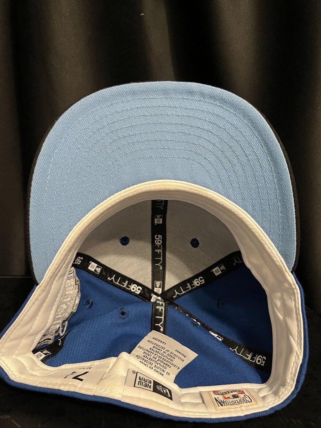 New Era 7 1/4 - Boston Red Sox Fitted Hat - Royal Blue Black TwoTone Size ONE SIZE - 6 Thumbnail