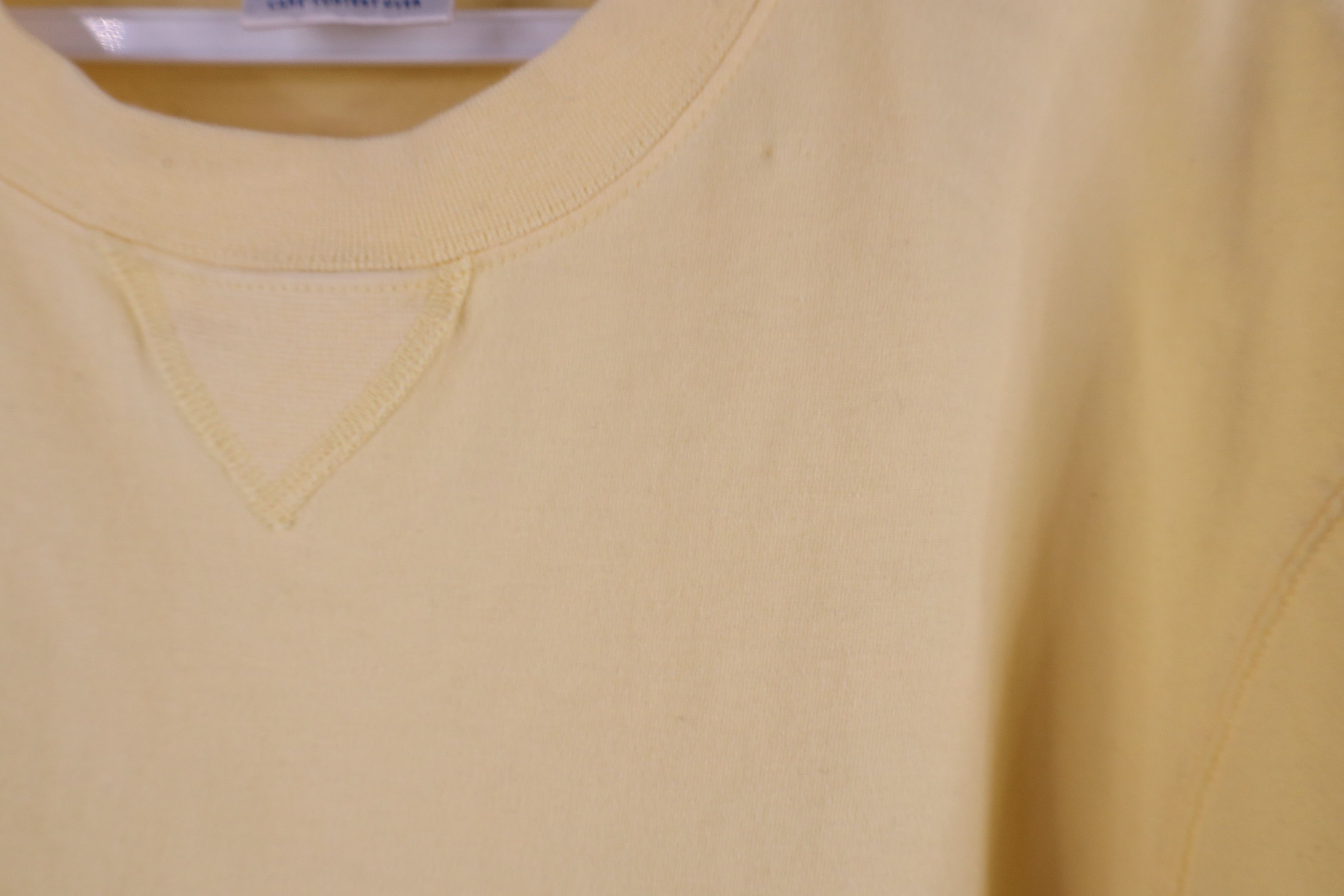 Vintage Vintage 90s Detroit Athletic Club Cotton T-Shirt Yellow Size US M / EU 48-50 / 2 - 5 Thumbnail