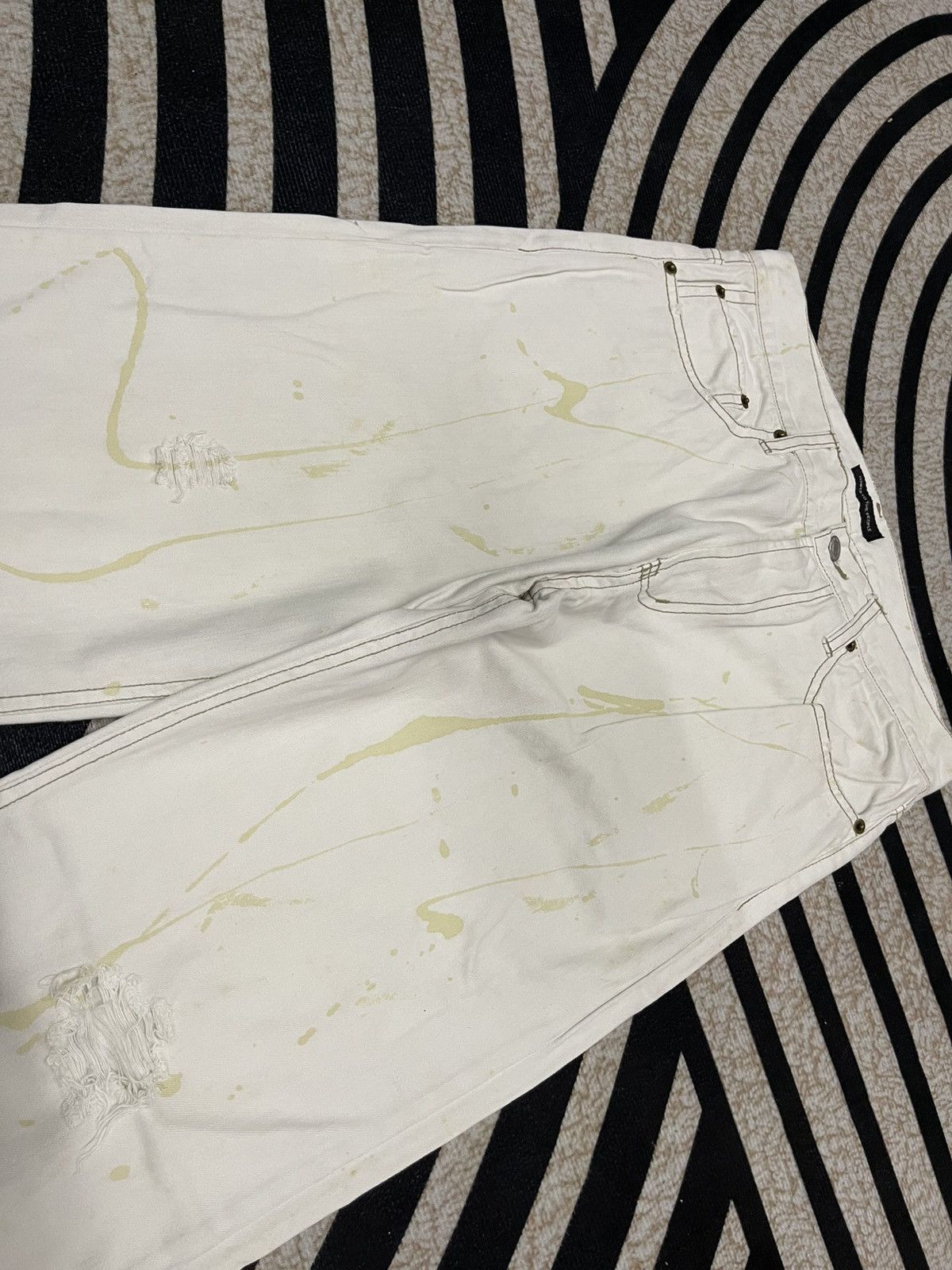 Japanese Brand 90s POWER TO THE PEOPLE DISTRESSED SPLASH PAINT RARE DESIGN Size US 28 / EU 44 - 6 Thumbnail