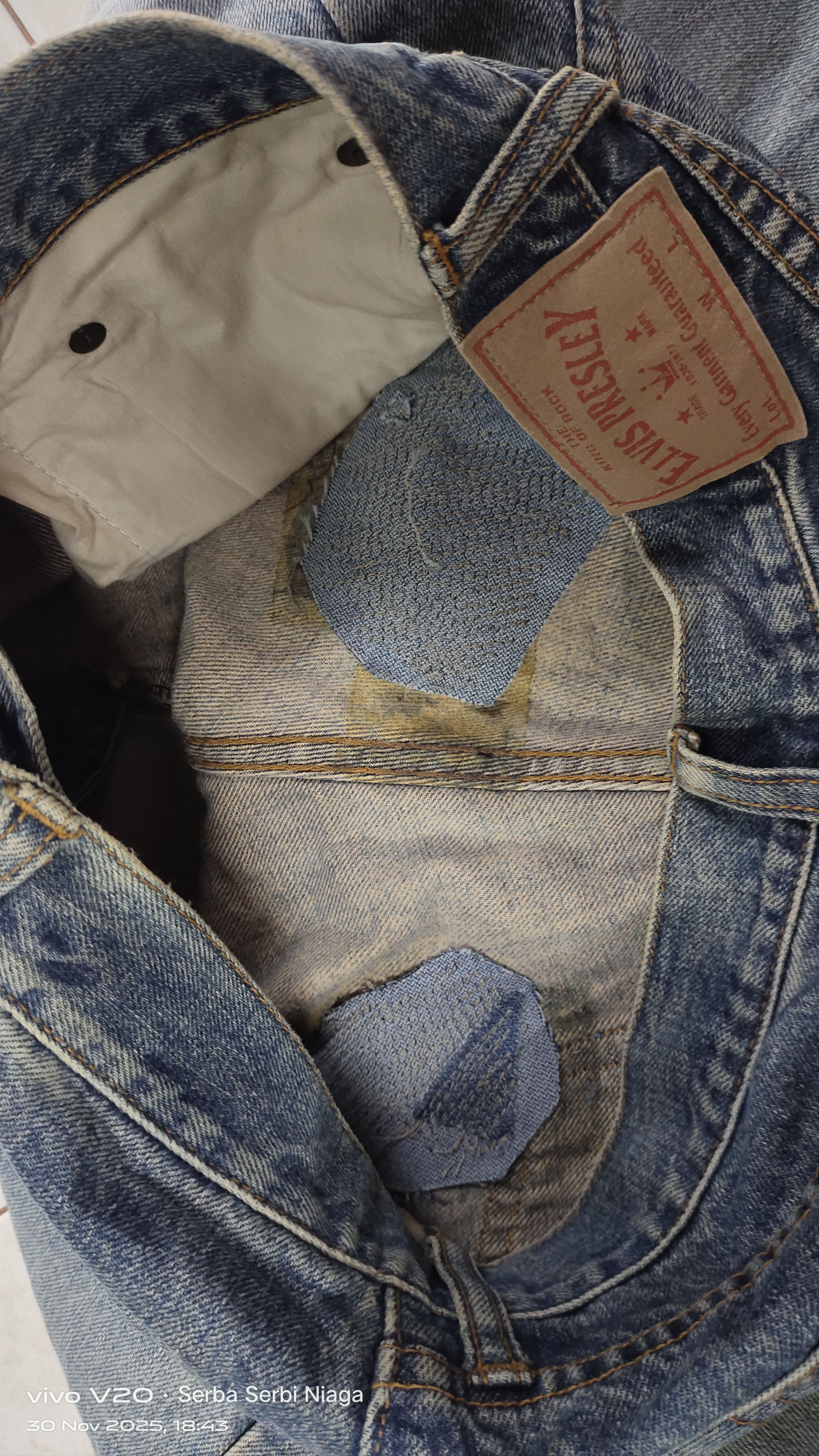 Other Vintage Iconic American Singer Elvis Presley Fade Wash Jeans Size US 32 / EU 48 - 8 Thumbnail