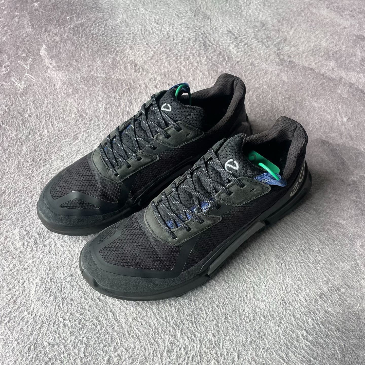 Ecco ECCO Black Lowtop Sneakers 43 Men Size US 10 / EU 43 - 1 Thumbnail