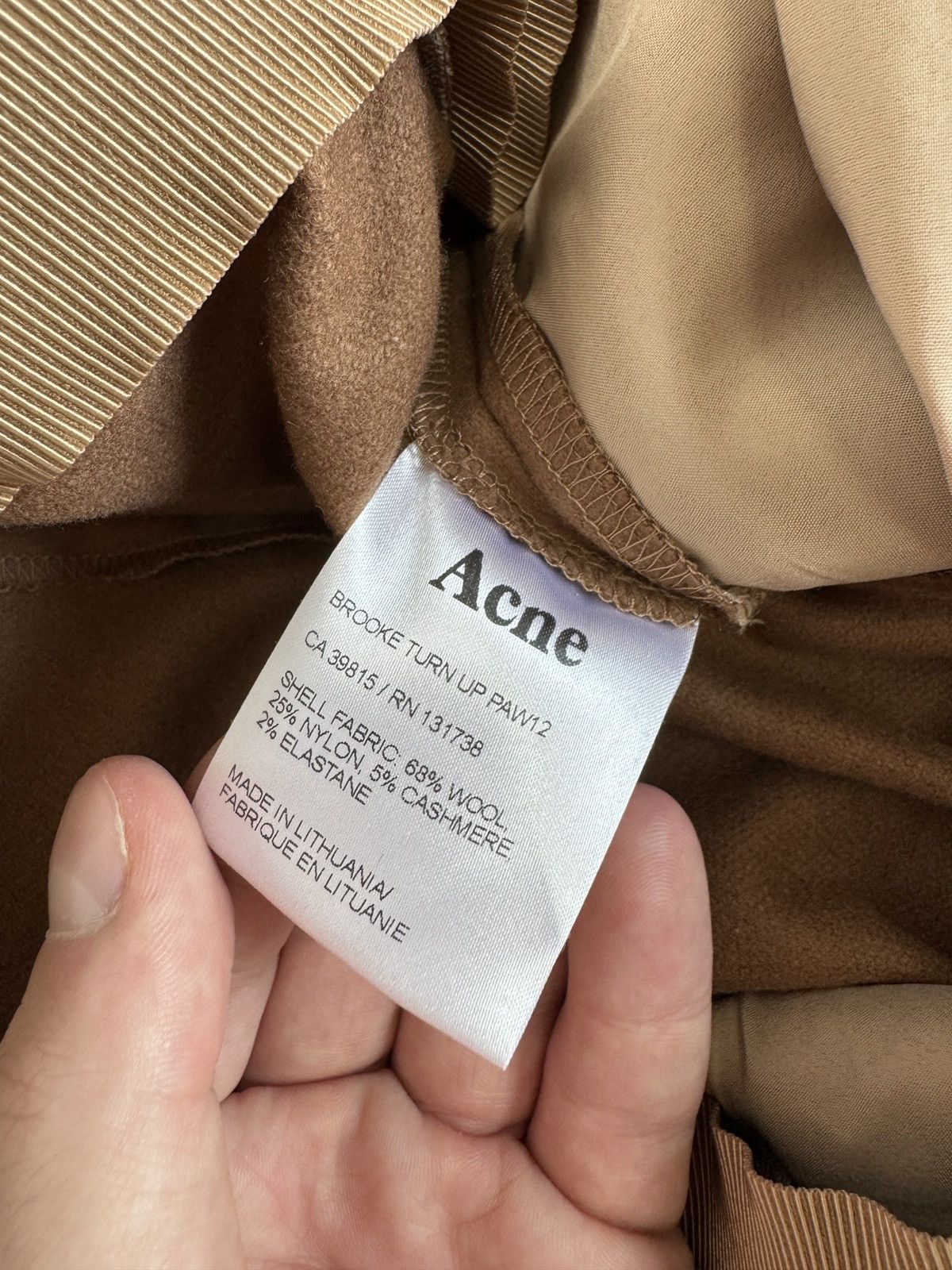 Acne Studios Acne Studios Brooke Turn Up wool Trousers low waist cropped Size 25" / US 0 / IT 36 - 7 Thumbnail
