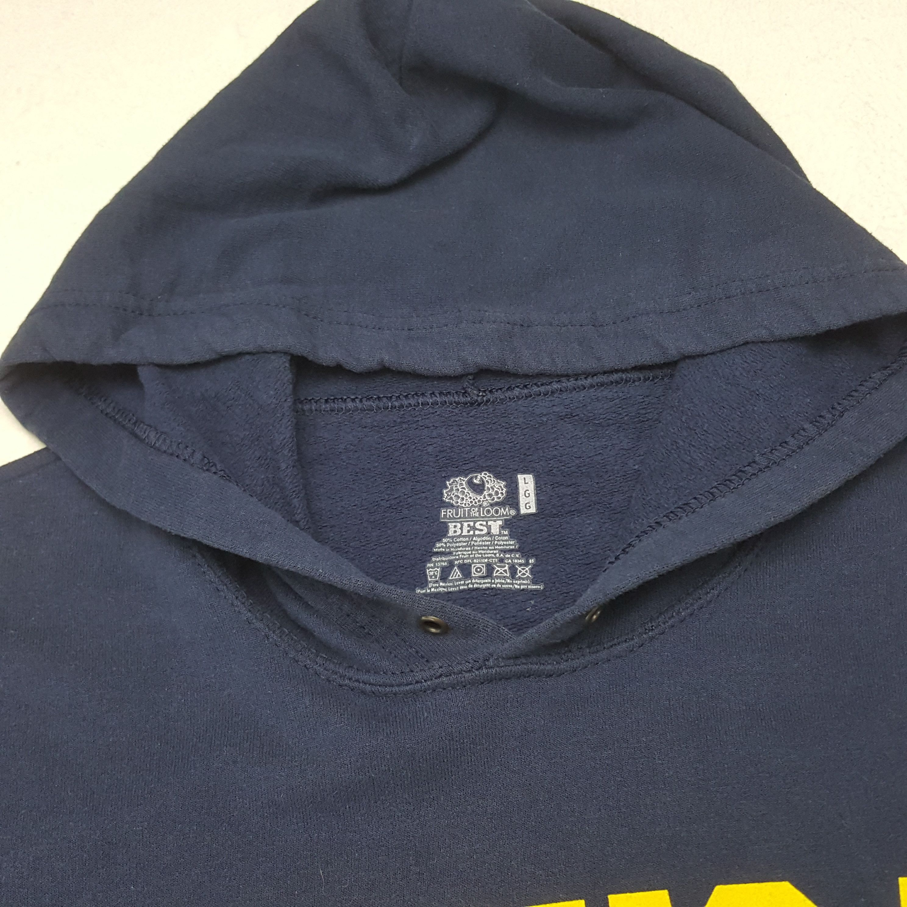 Vintage Vintage University of Michigan Hoodies C284N16 Size US L / EU 52-54 / 3 - 4 Thumbnail