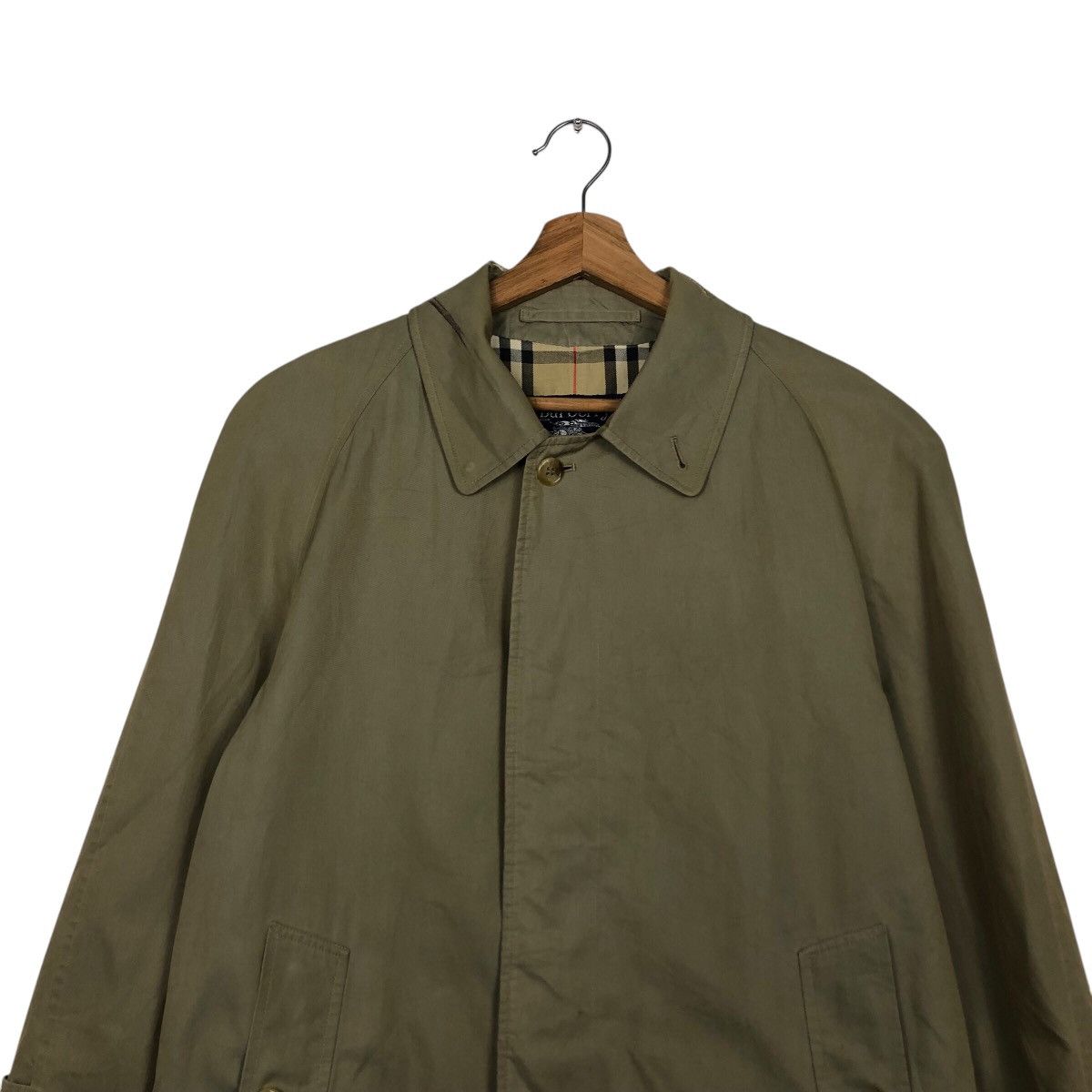 Burberry 📌Vintage Trench Coat Burberrys Made in England Nova Check Size US M / EU 48-50 / 2 - 3 Thumbnail
