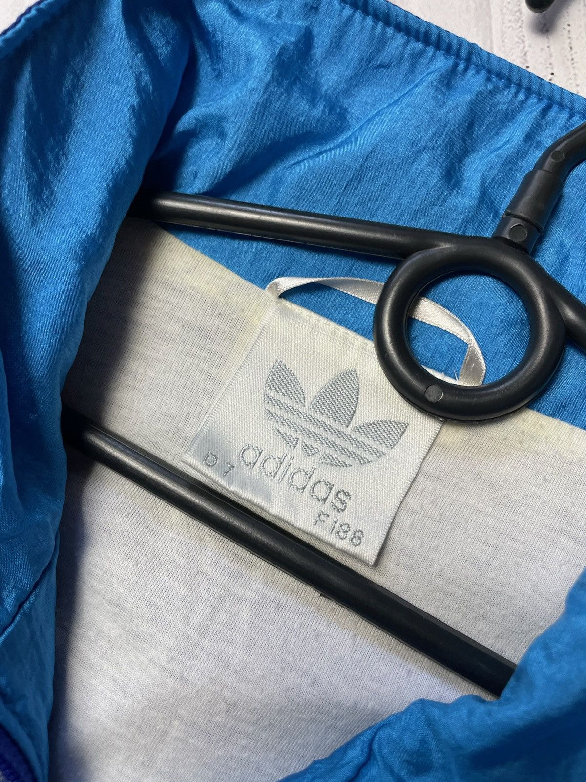 Vintage Vintage Alpina x Adidas tracksuit size L rare blue Size US L / EU 52-54 / 3 - 5 Thumbnail