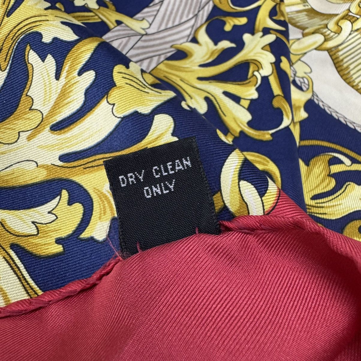 Pierre Balmain 🔥PIERRE BALMAIN BARAQUE ACANTHUS SCARF Size ONE SIZE - 8 Thumbnail