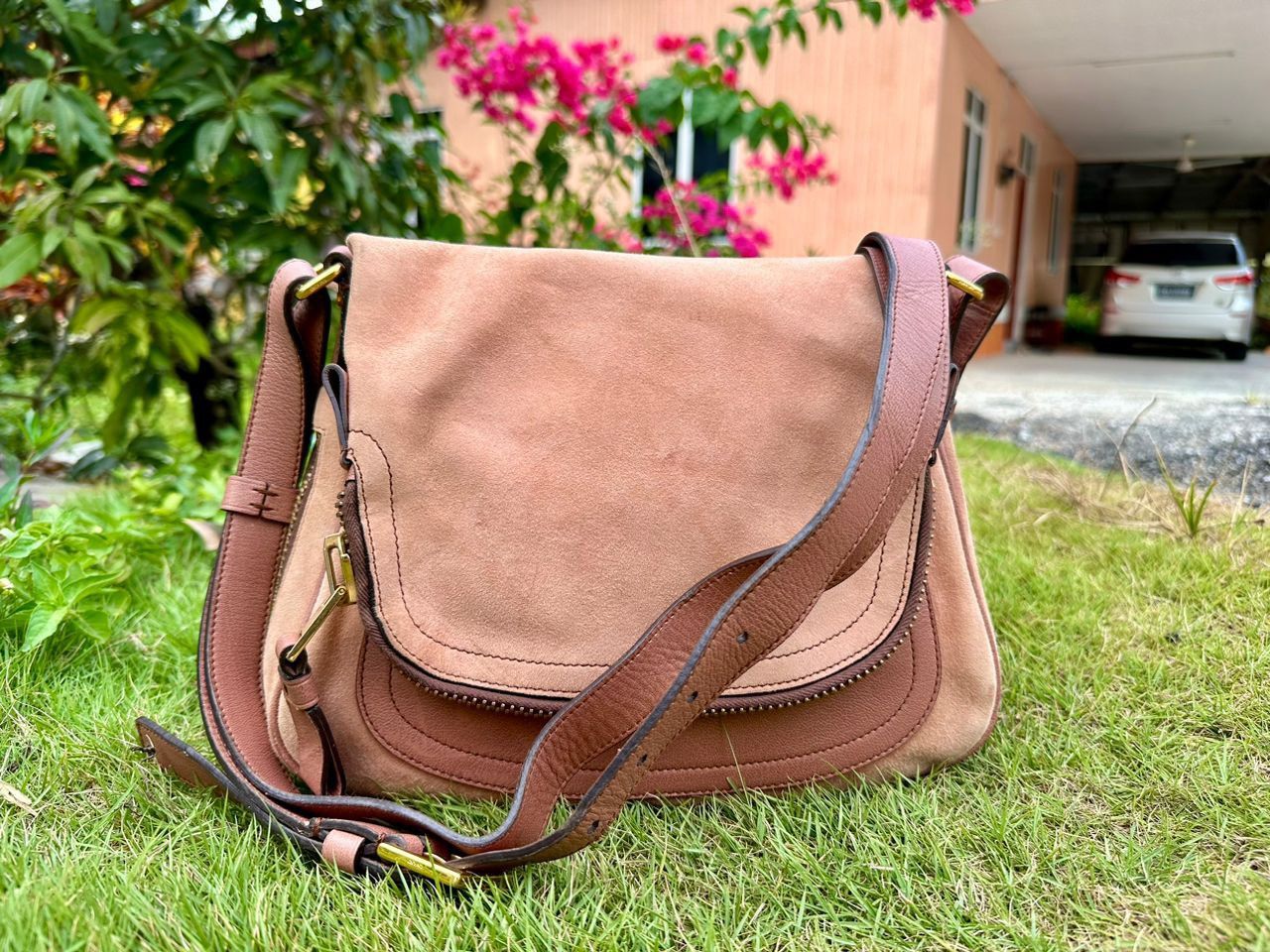 Tom Ford Box Palmellato ミディアム バケットバッグ Tom Ford Box Bag: Elegant Black Leather Handbag