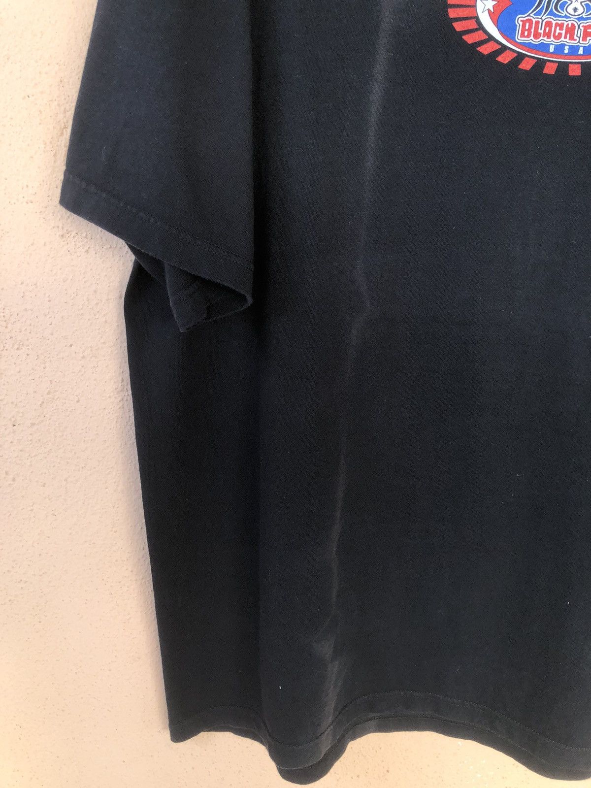 Vintage Vintage 90s BLACK FLYS Skateboard Tee Size US XL / EU 56 / 4 - 8 Thumbnail