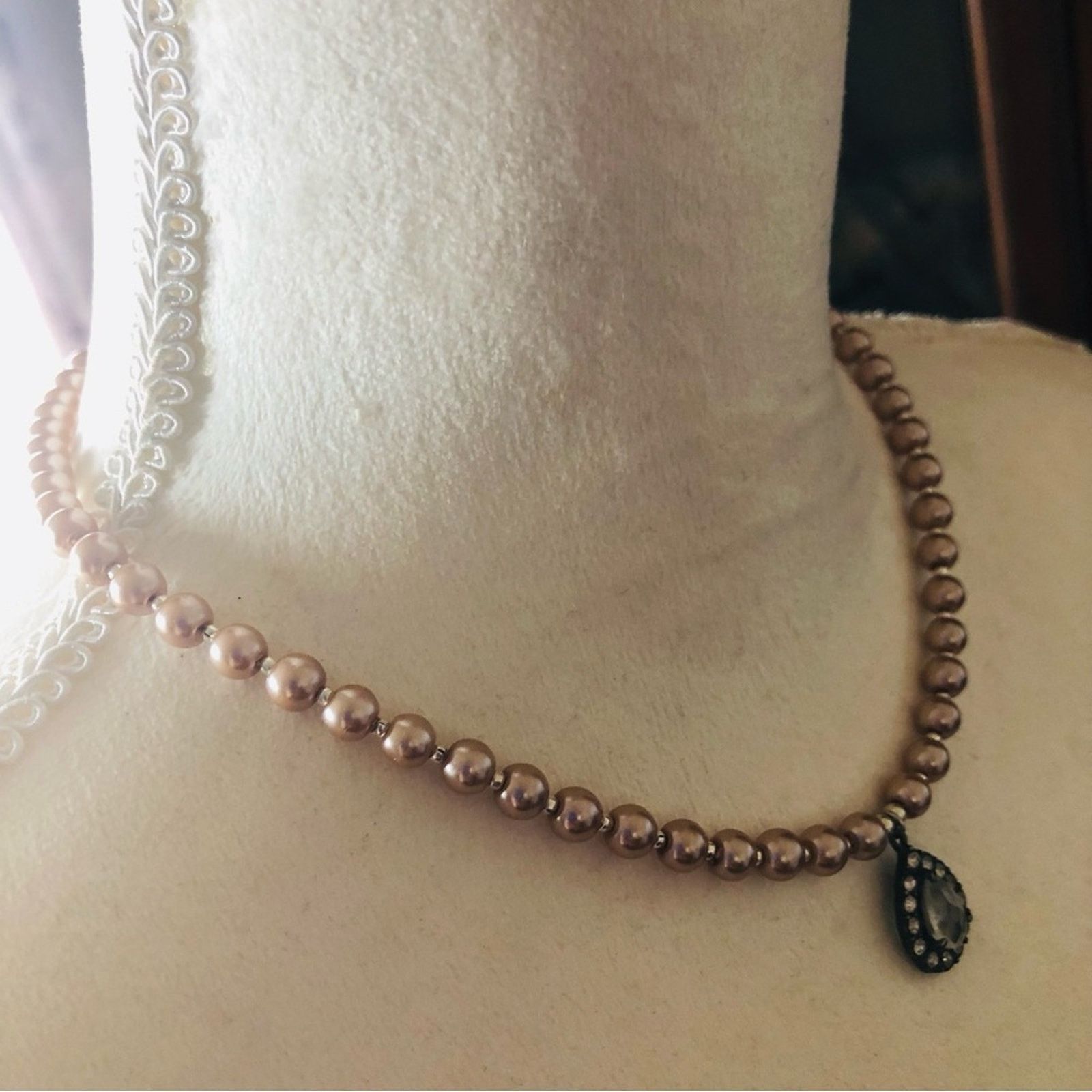 Handmade Handcrafted repurpose teardrop halo Pearl necklace Size ONE SIZE - 3 Thumbnail
