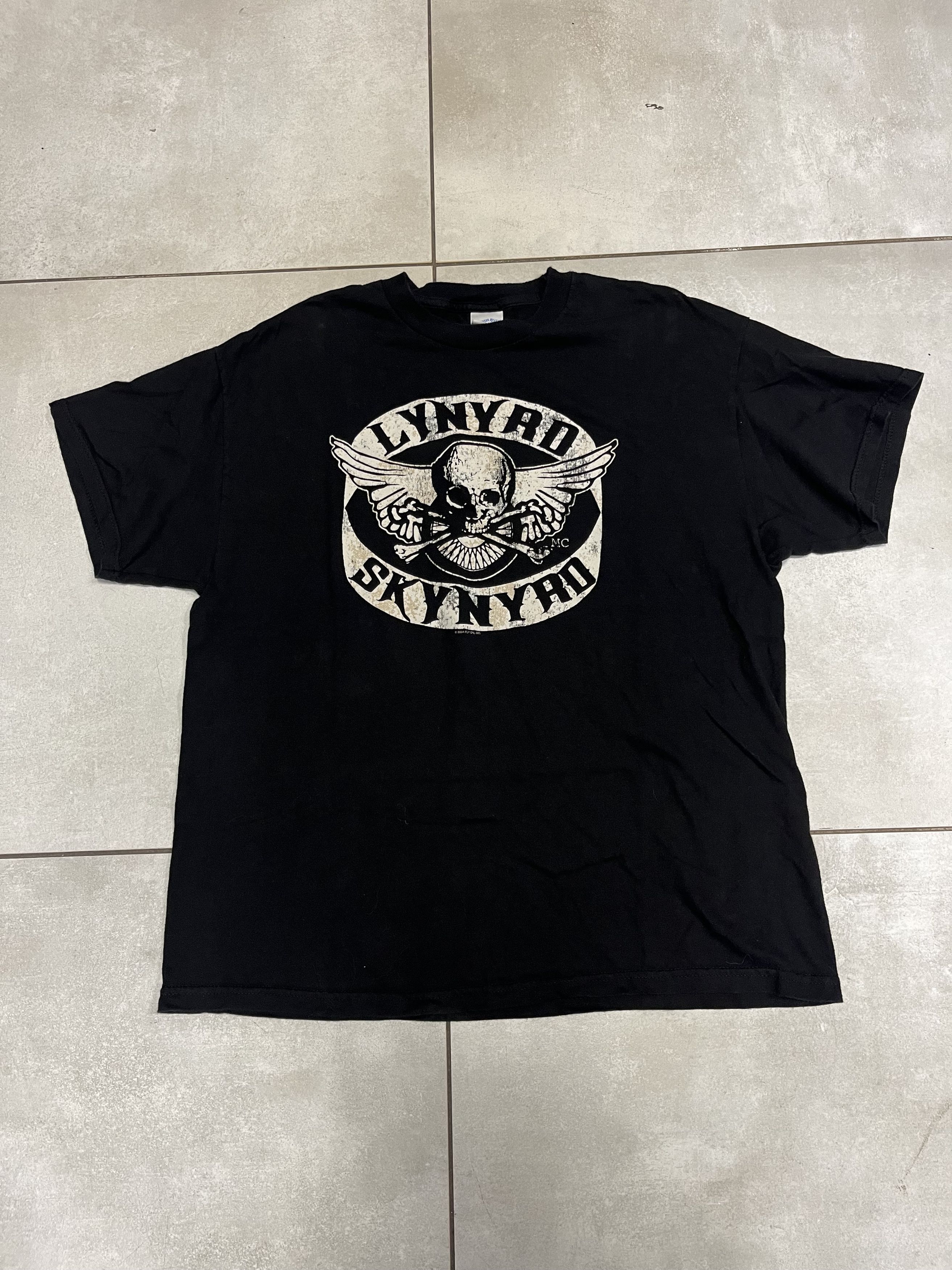 Band Tees × Vintage T-Shirt Lynyrd Skynyrd XL Band Tees 2004 Size US XL / EU 56 / 4 - 1 Thumbnail