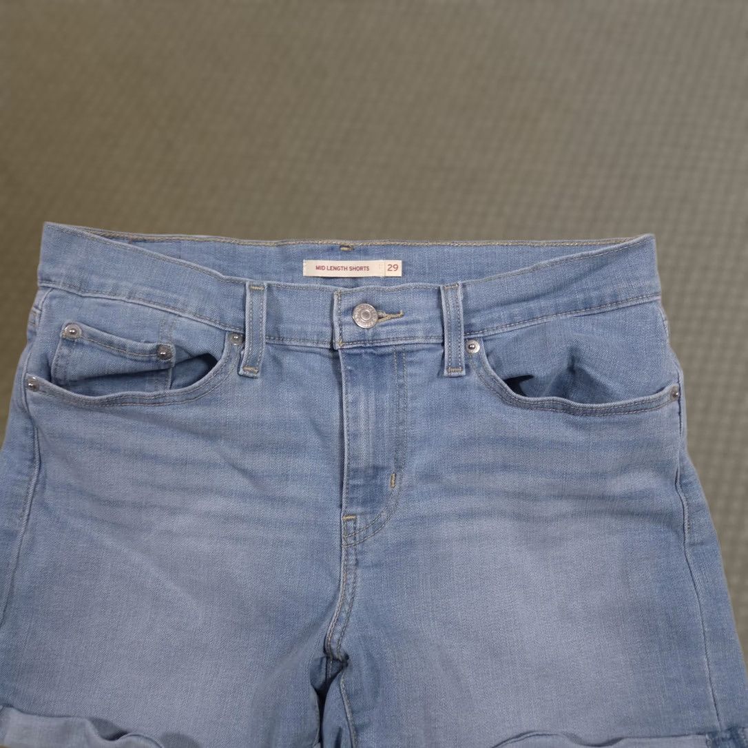 Levi's Levi's Bermuda Shorts Womens 29 Blue Mid Length Cuffed Denim Casual Stretch Polyester Cotton Spandex Size 29" - 1 Thumbnail
